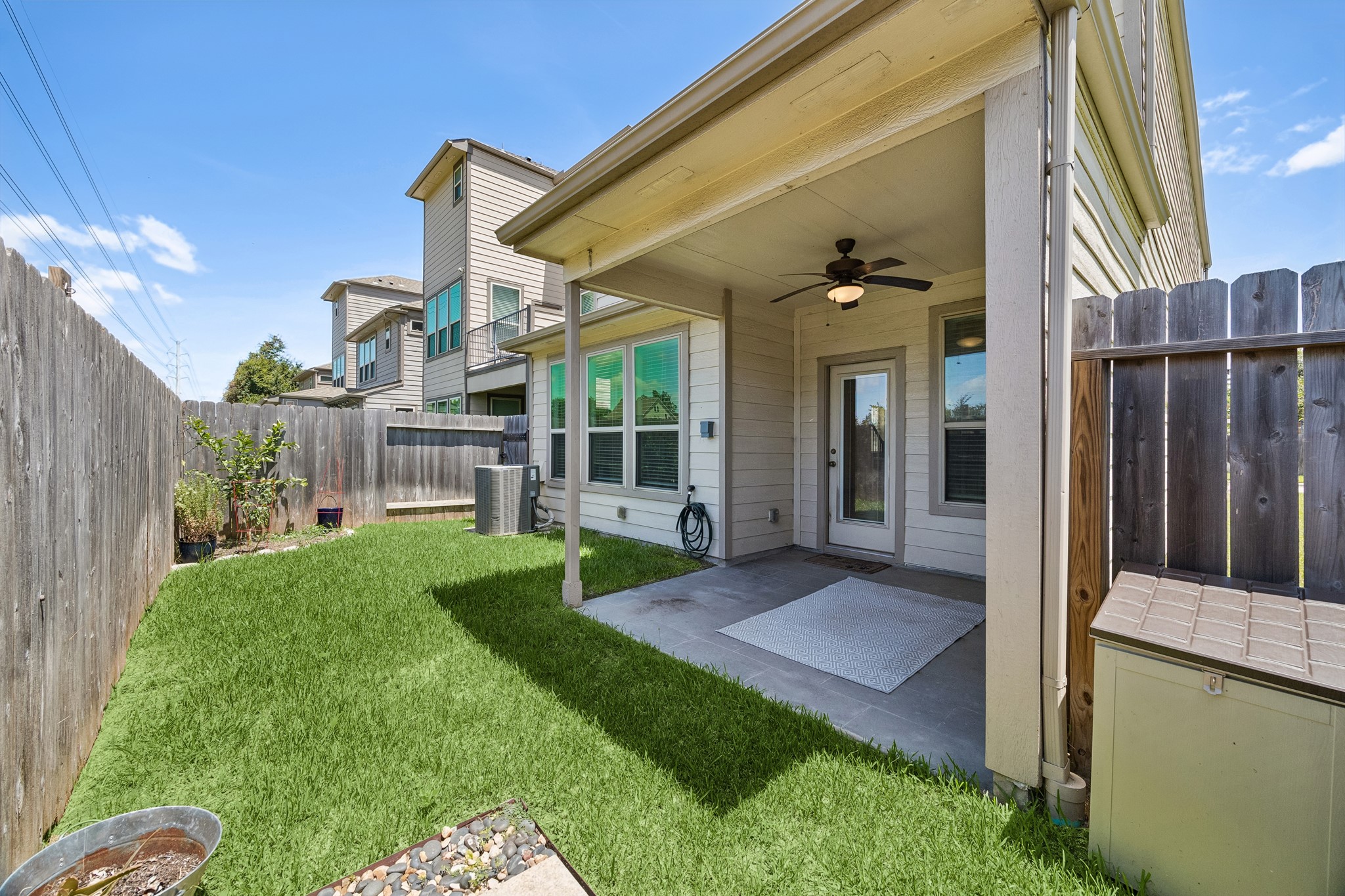 1903 Monaco Memorial Lane Property Photo 4