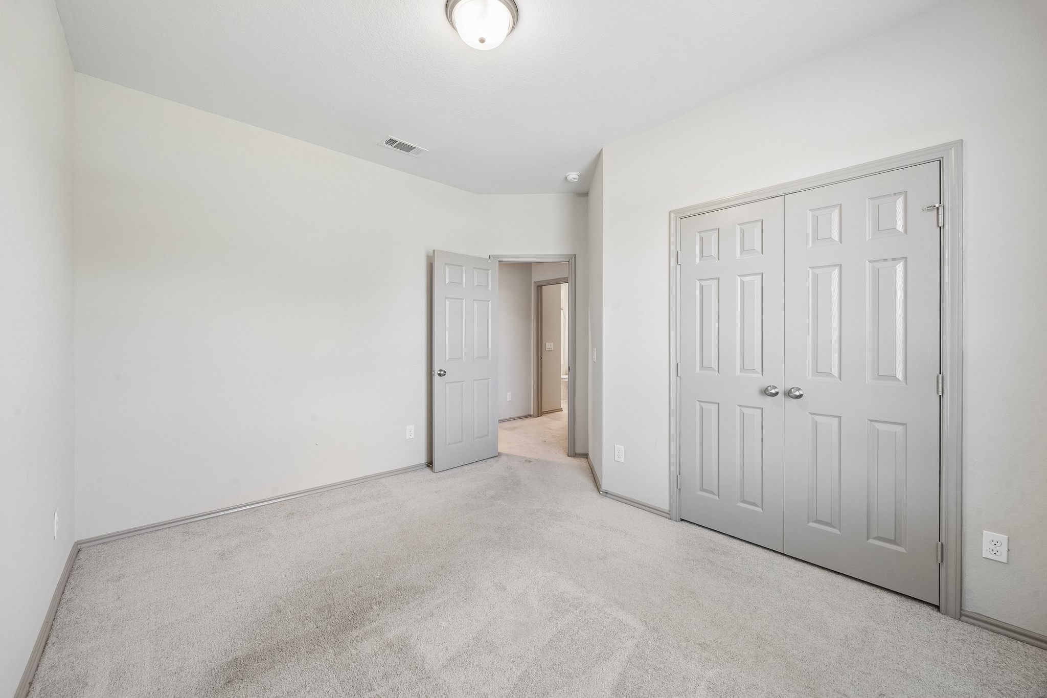 1903 Monaco Memorial Lane Property Photo 20