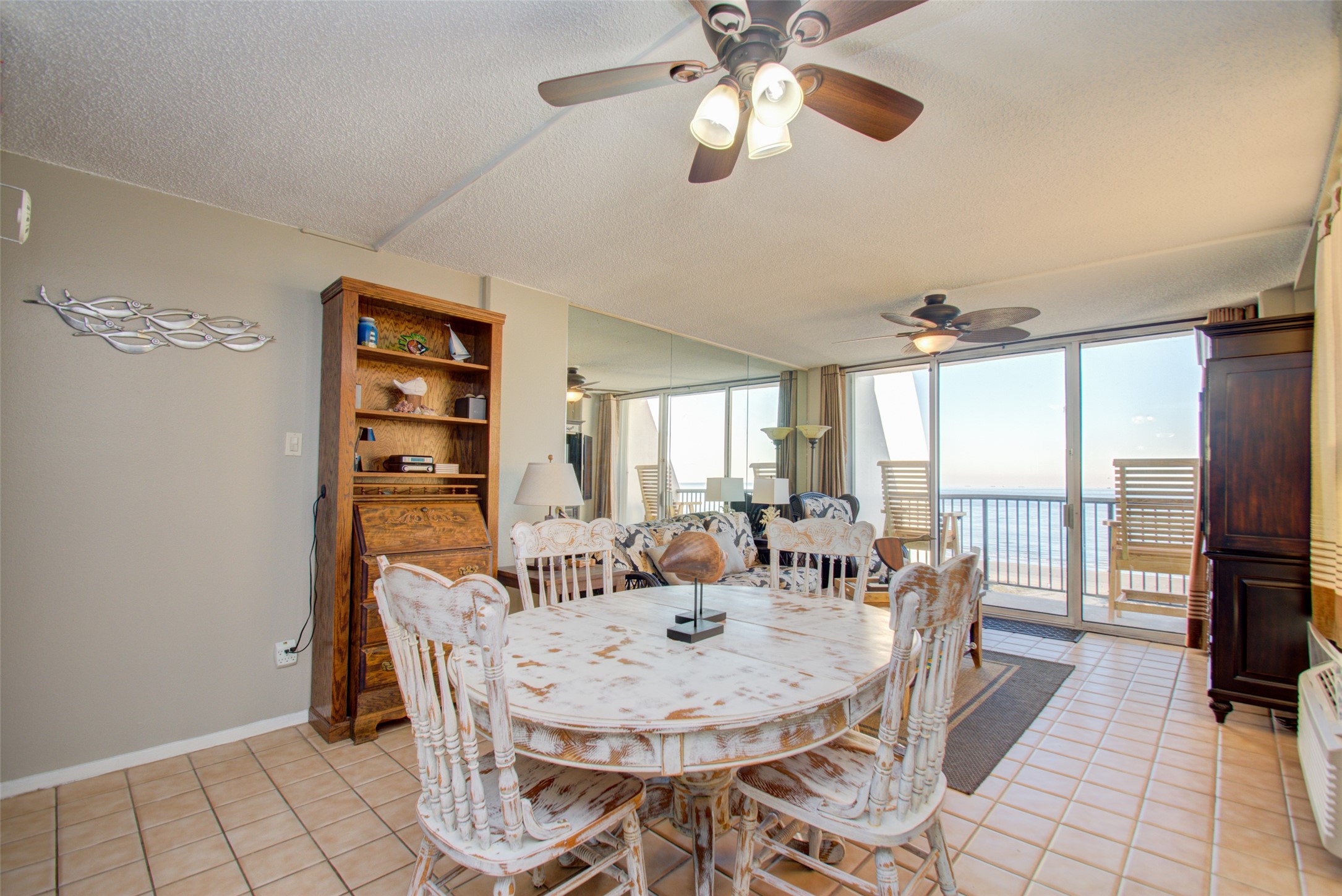 415 E Beach Drive 901 Property Photo 7