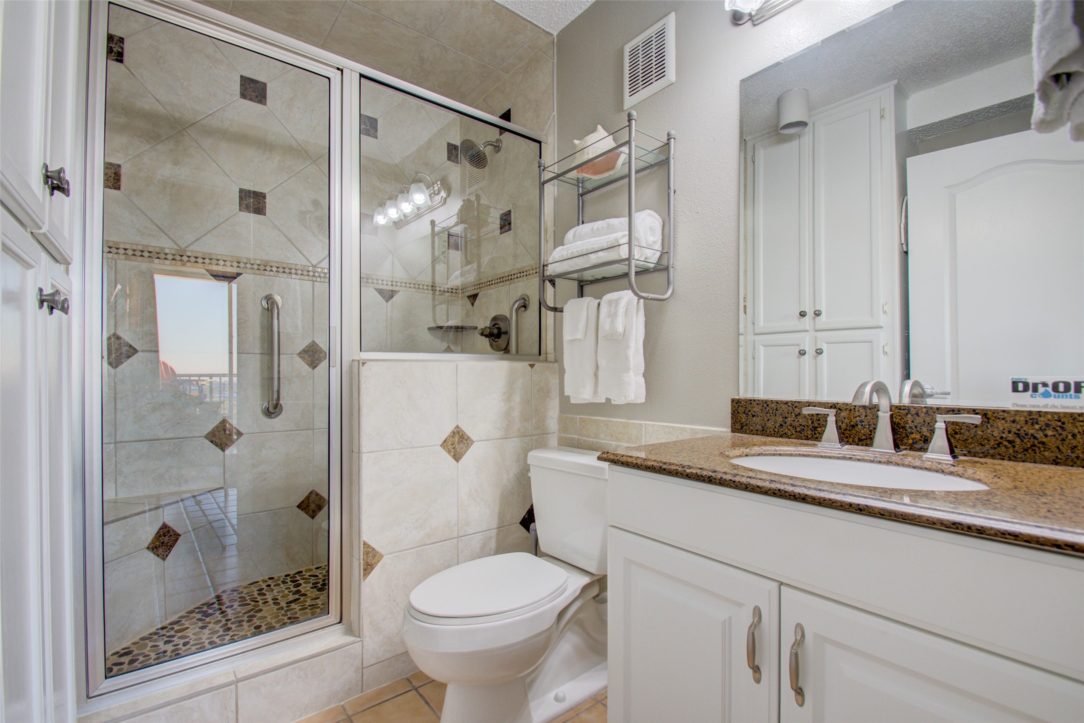 415 E Beach Drive 901 Property Photo 22
