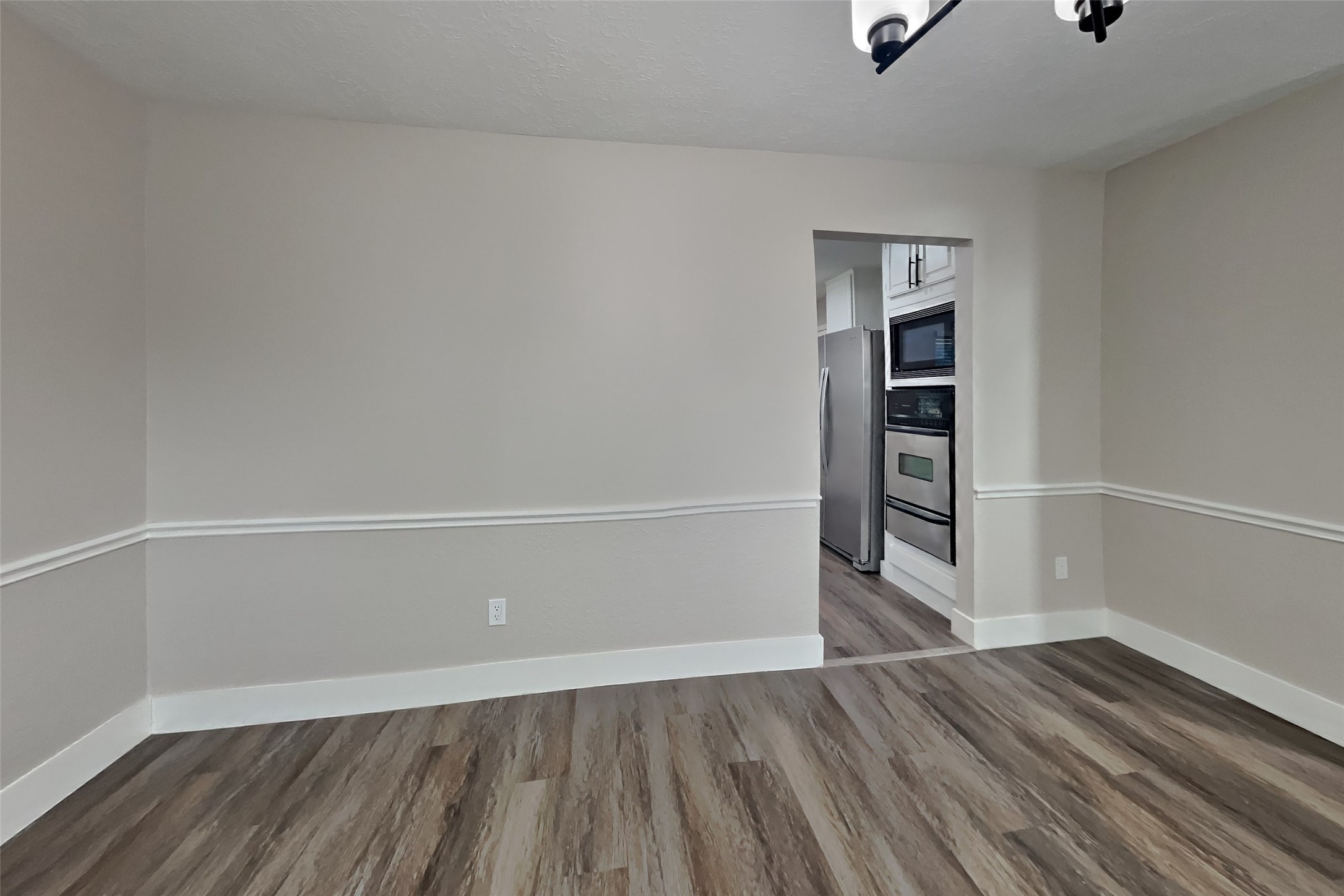 8510 Canyon Pine Drive Property Photo 9