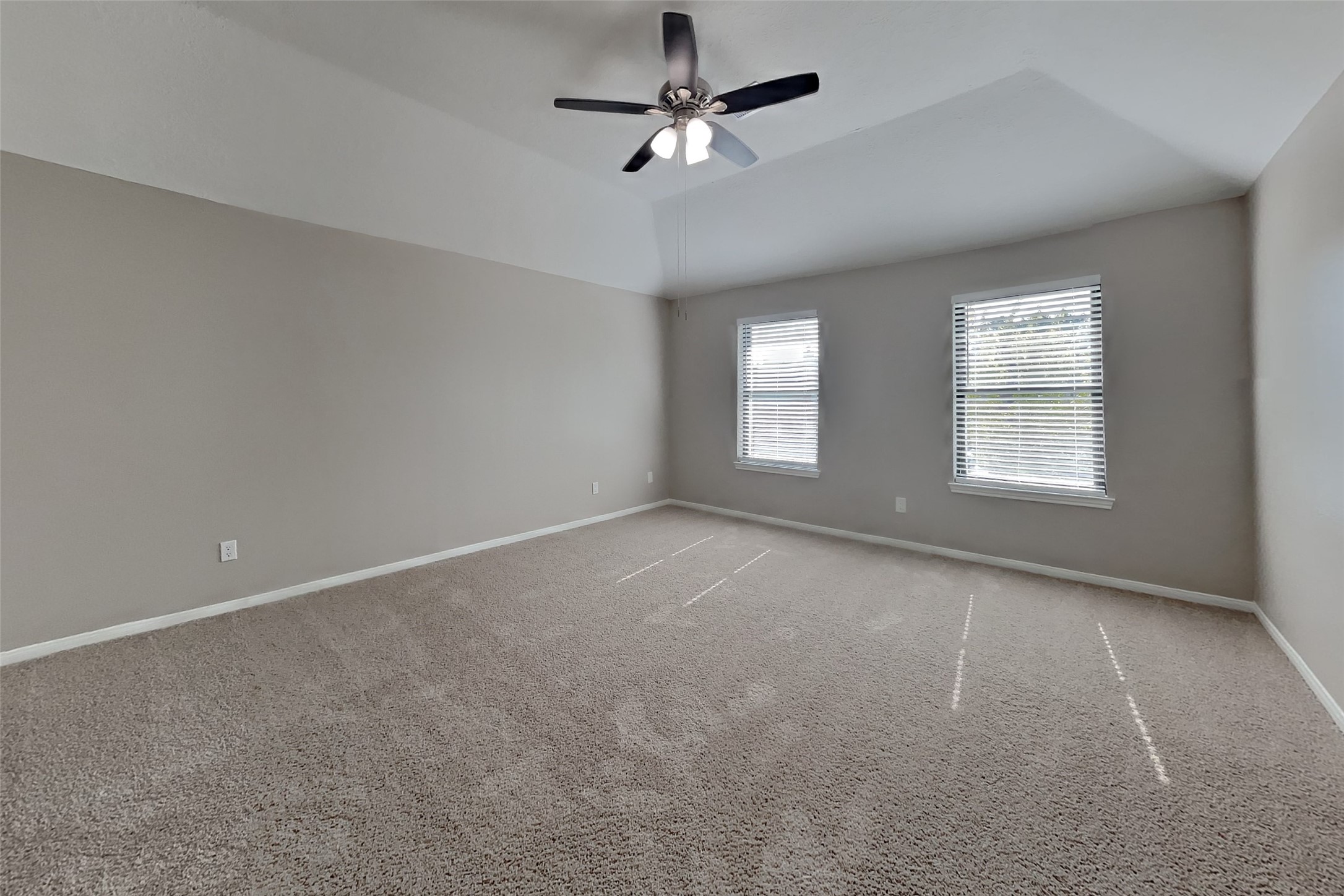 8510 Canyon Pine Drive Property Photo 11