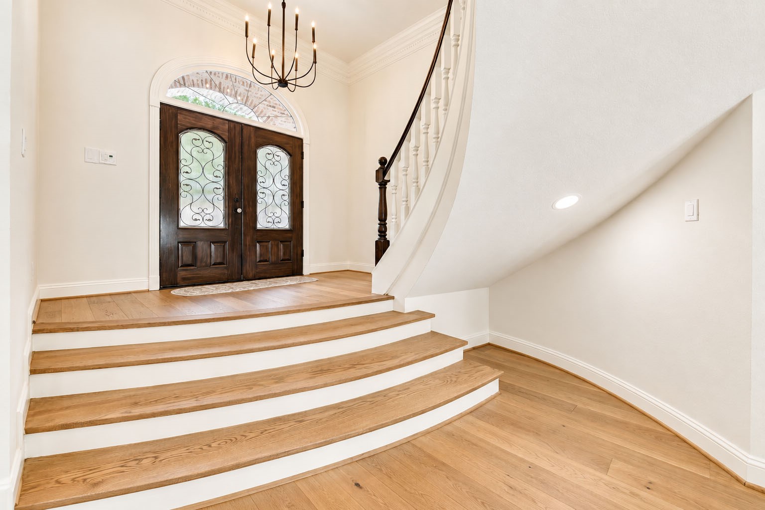 1802 Mission Springs Drive Property Photo 4