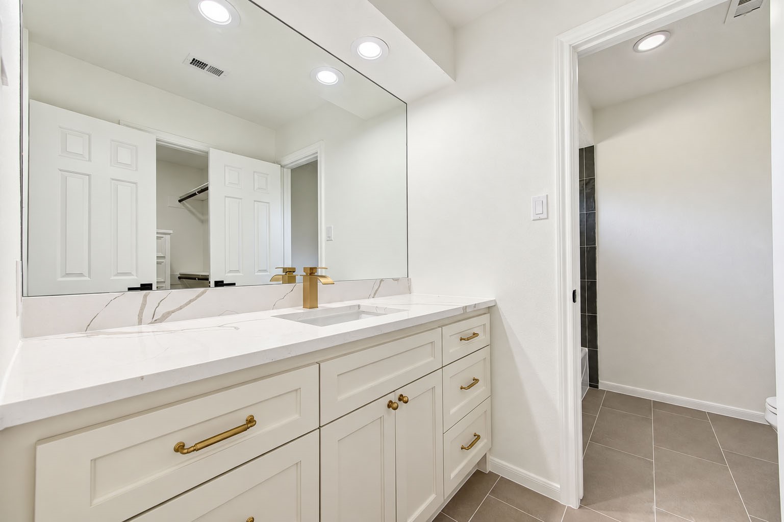 1802 Mission Springs Drive Property Photo 39