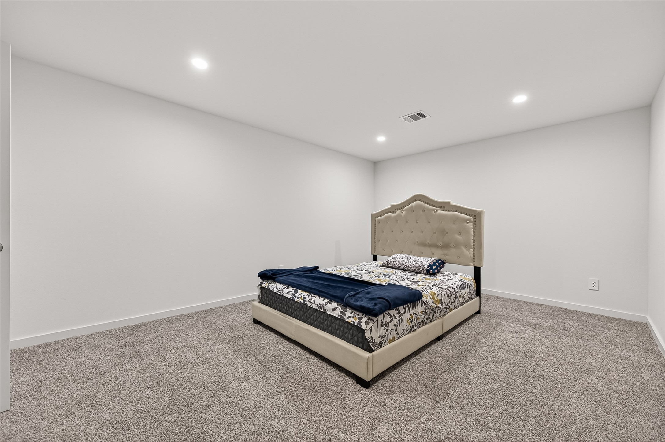 4504 Fir Canyon Court Property Photo 34