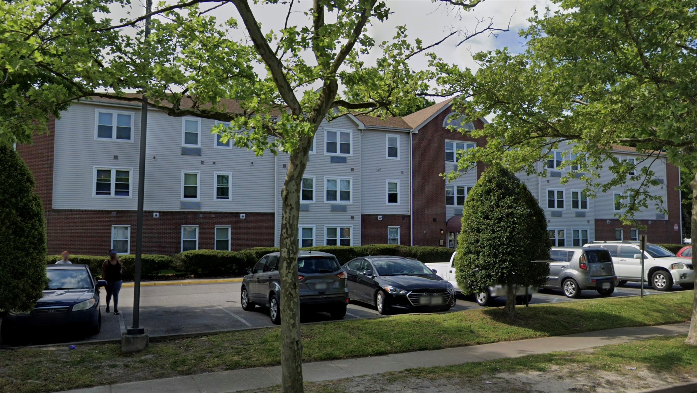 2735 Corprew Ave Property Photo 3