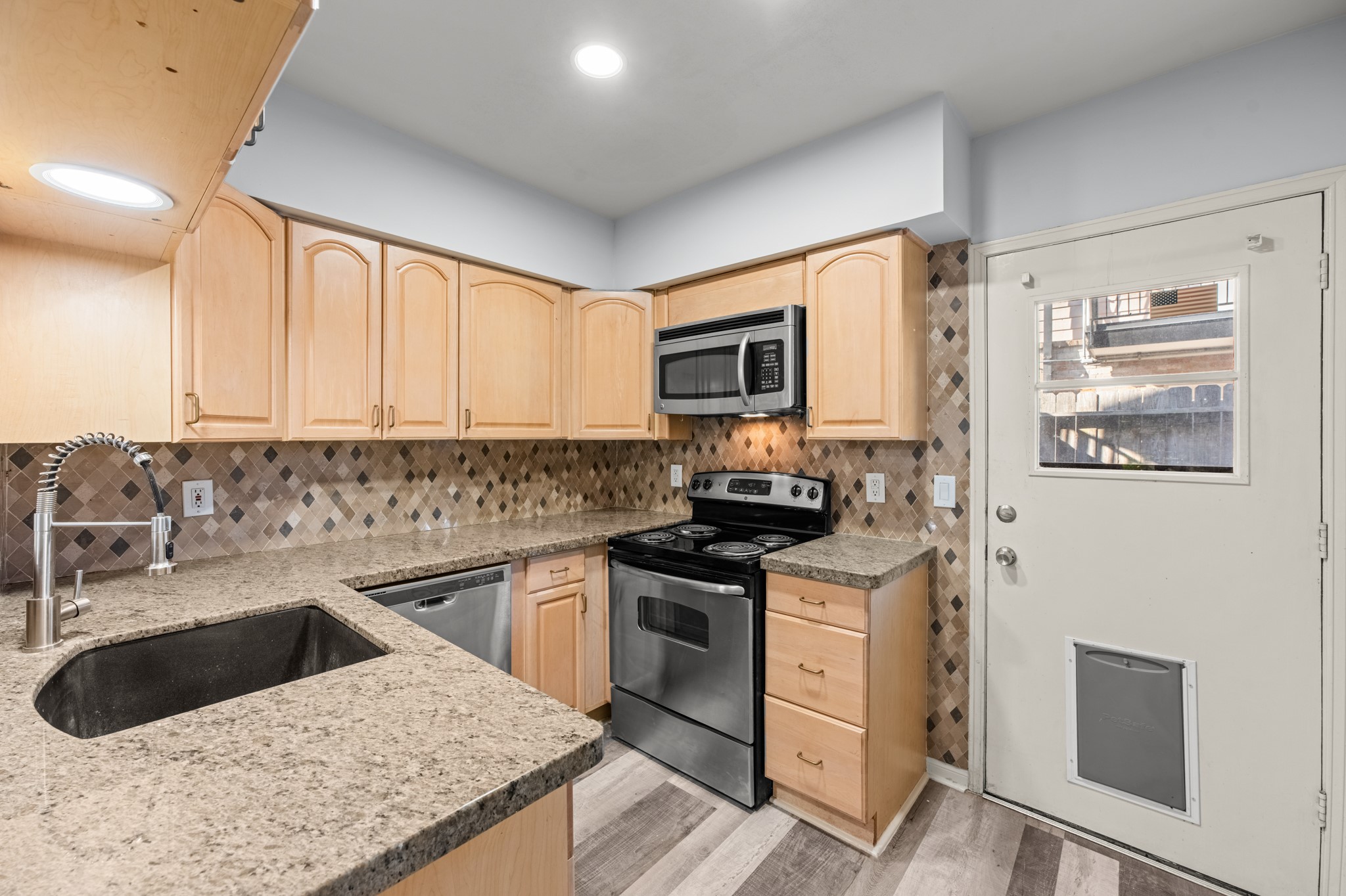 1809 Stoney Brook Drive 71 Property Photo 15