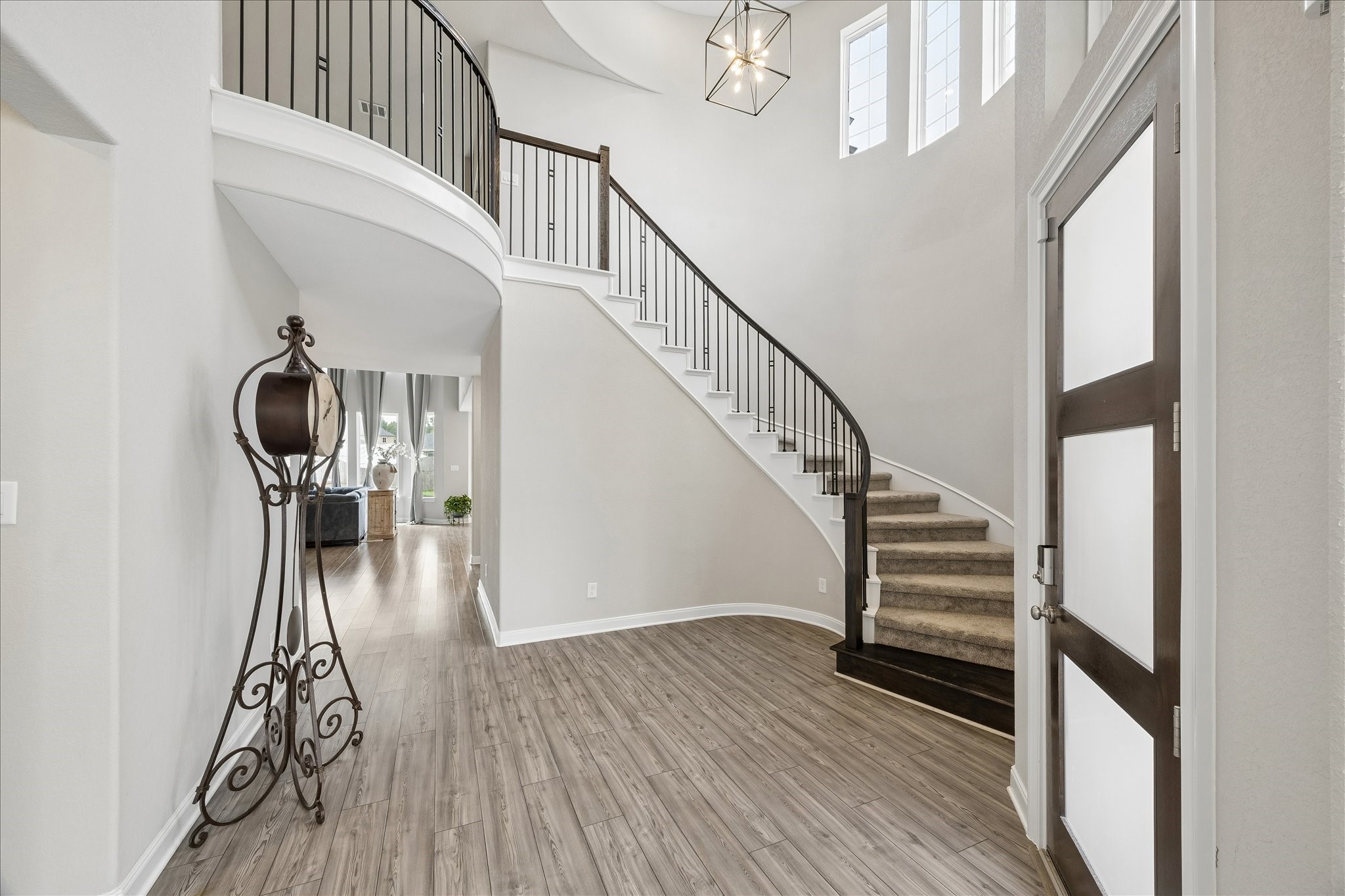 17608 Harper's Way Property Photo 2
