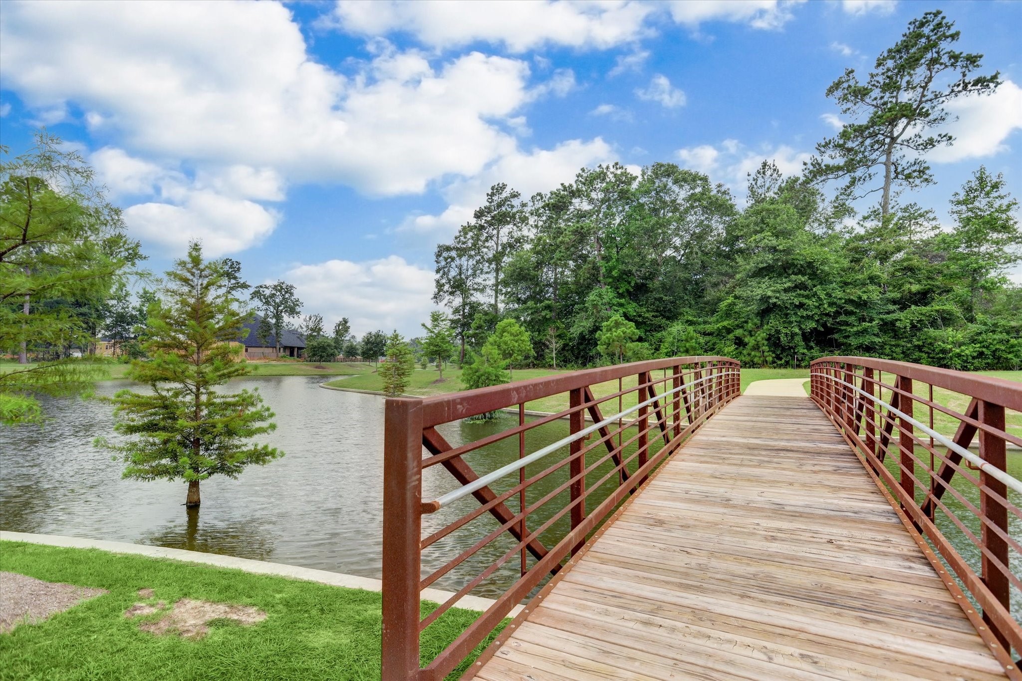 17608 Harper's Way Property Photo 31