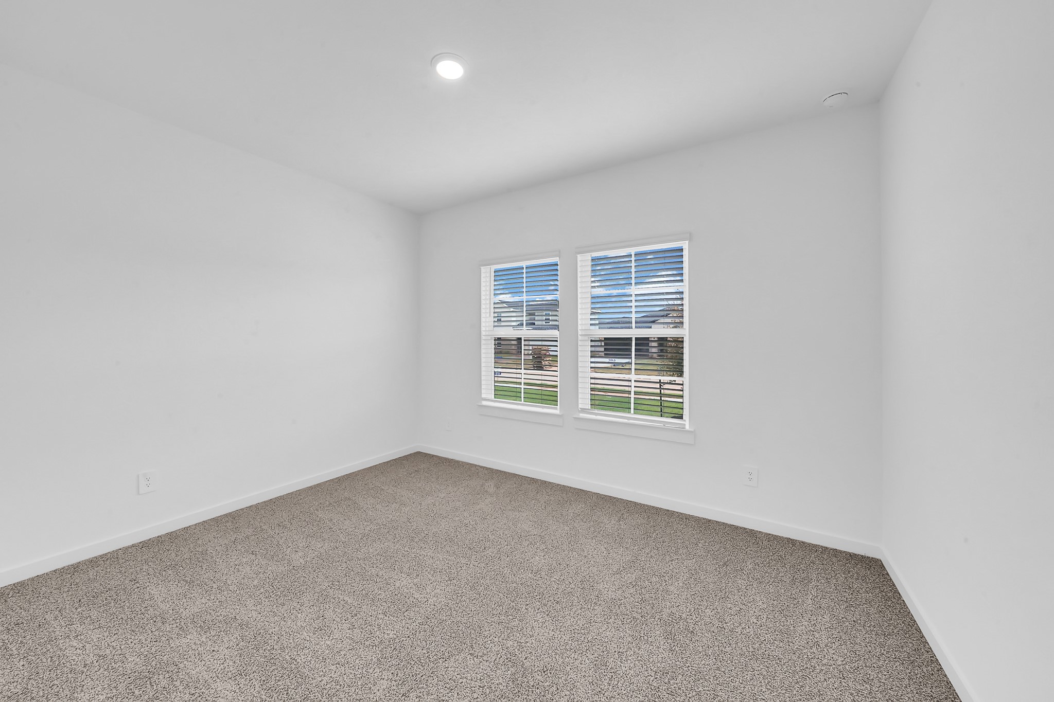 2631 Starry Sky Lane Property Photo 3