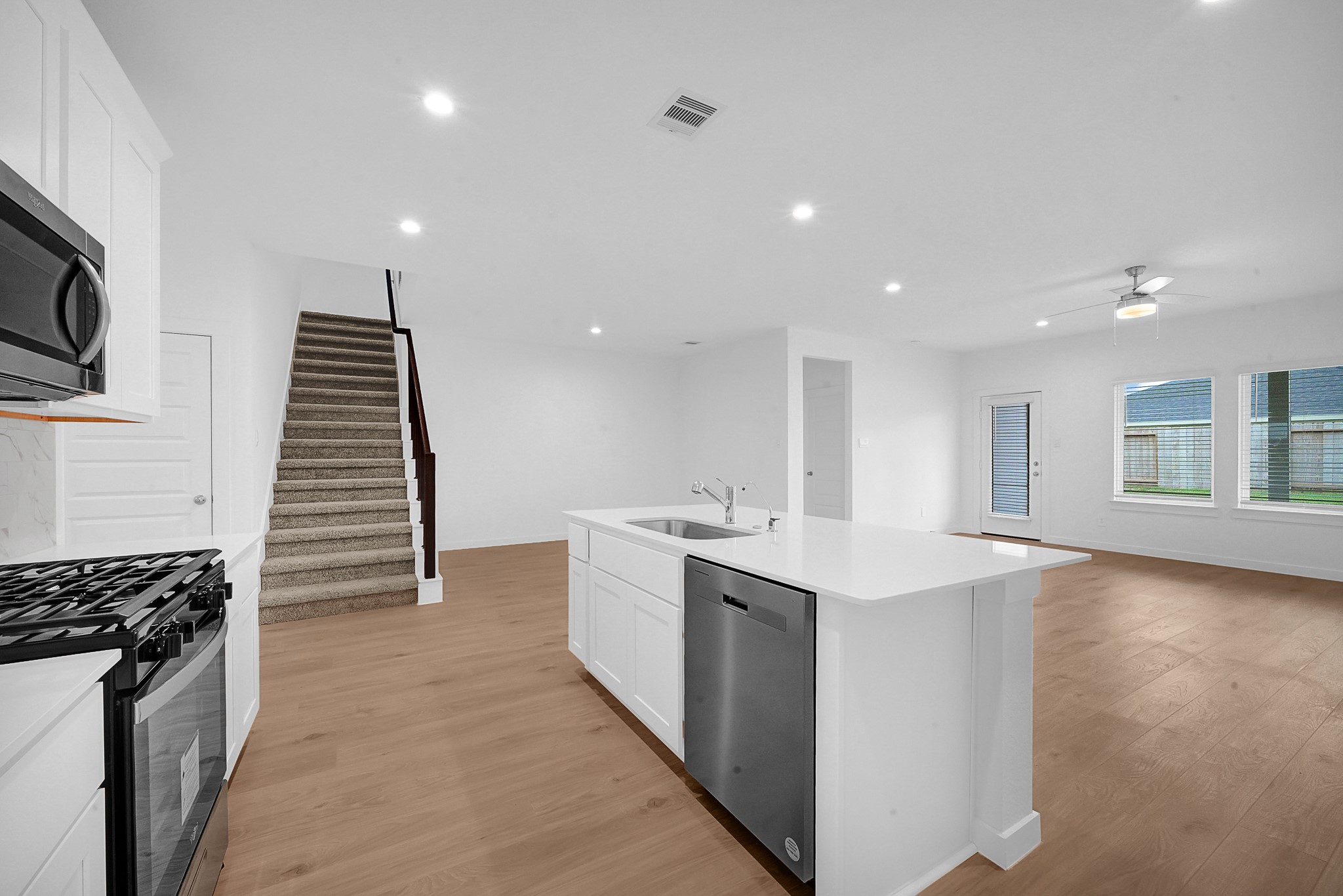 2631 Starry Sky Lane Property Photo 8