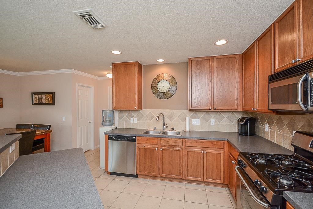 16535 Bristle Creek Drive Property Photo 9