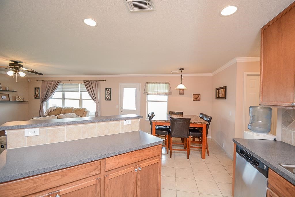16535 Bristle Creek Drive Property Photo 10
