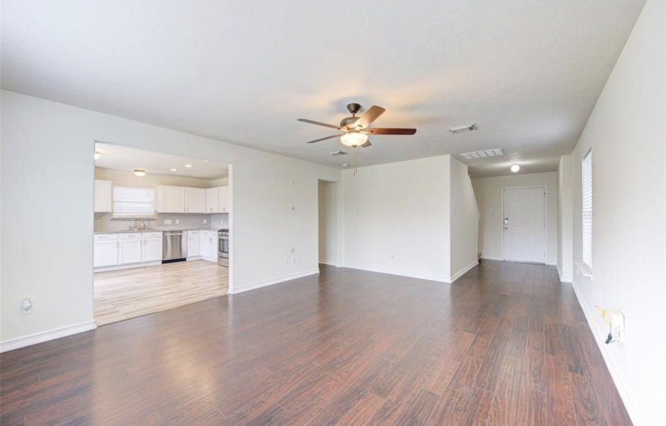 15002 Sunset Bay Court Property Photo 6