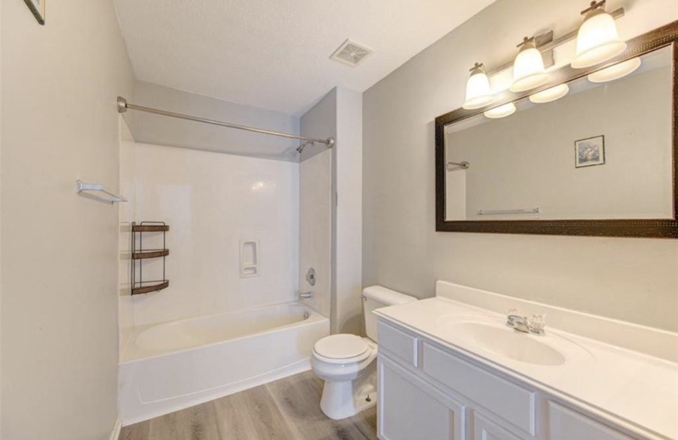 15002 Sunset Bay Court Property Photo 16