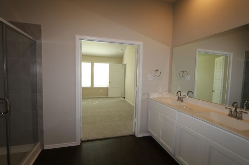 2508 Clydesdale Lane Property Photo 8