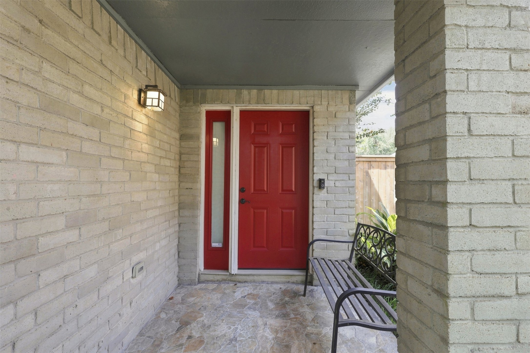 1438 Middlesbrough Lane Property Photo 3