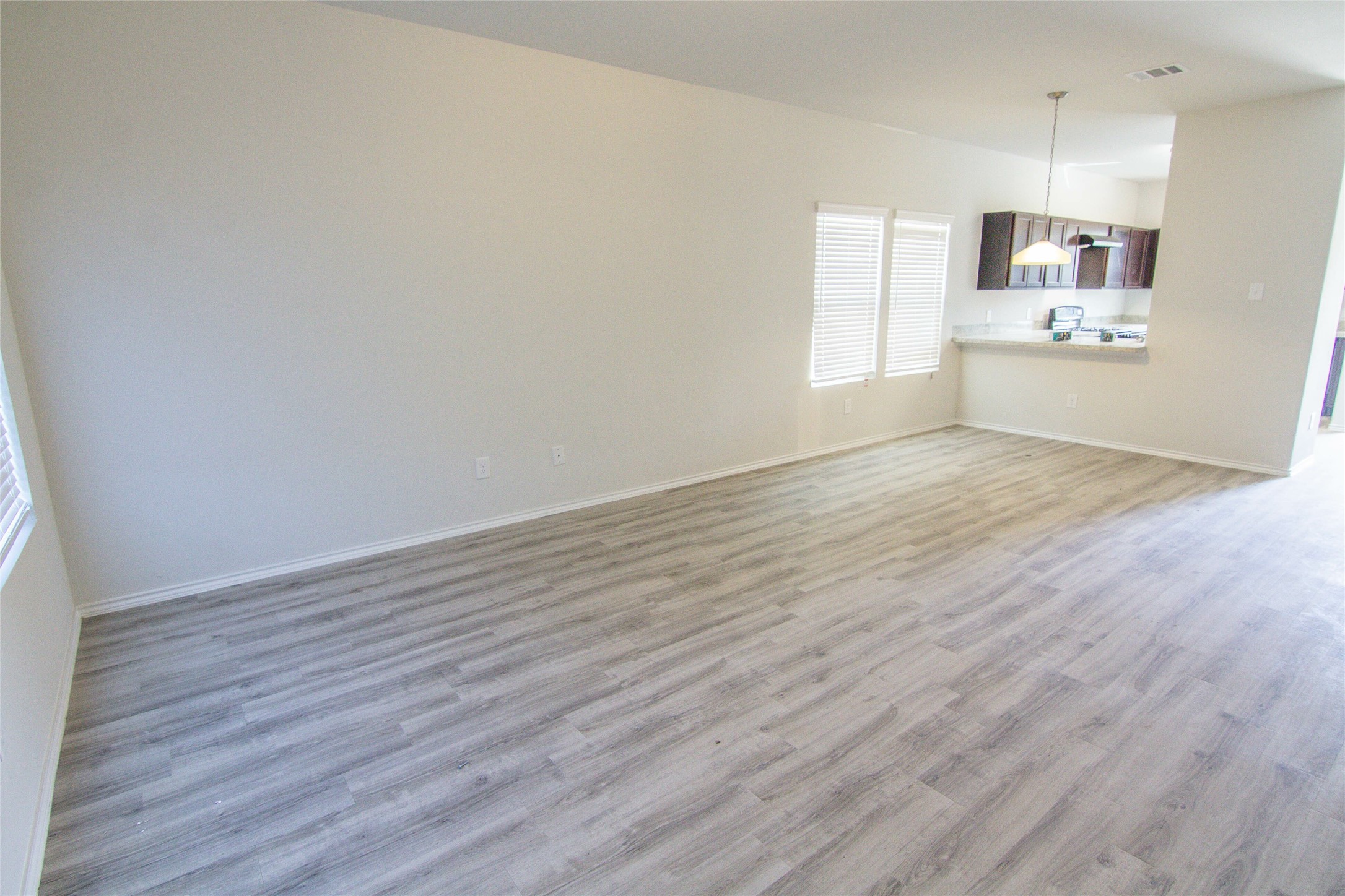 5627 Hawksbury Creek Trail Property Photo 6