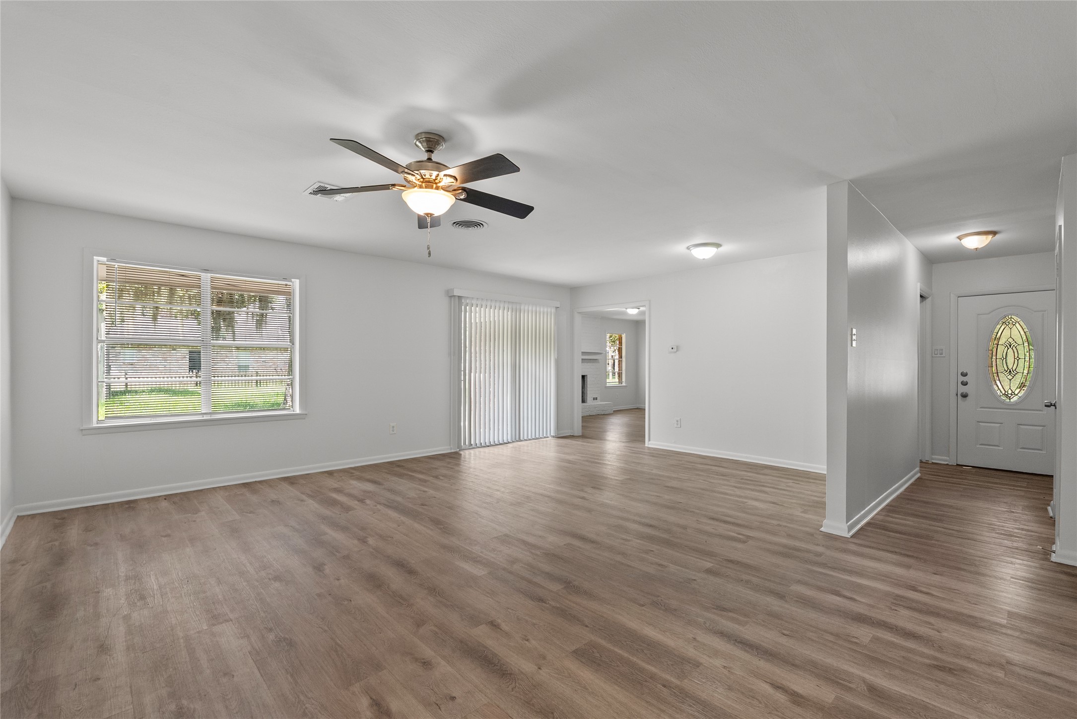 1102 Avenue C Property Photo 3