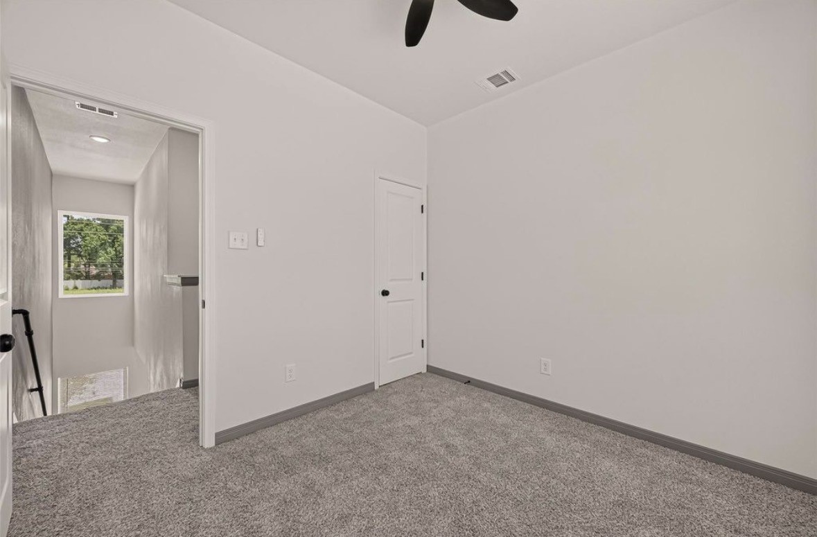 8306 Tidwell Road Property Photo 12
