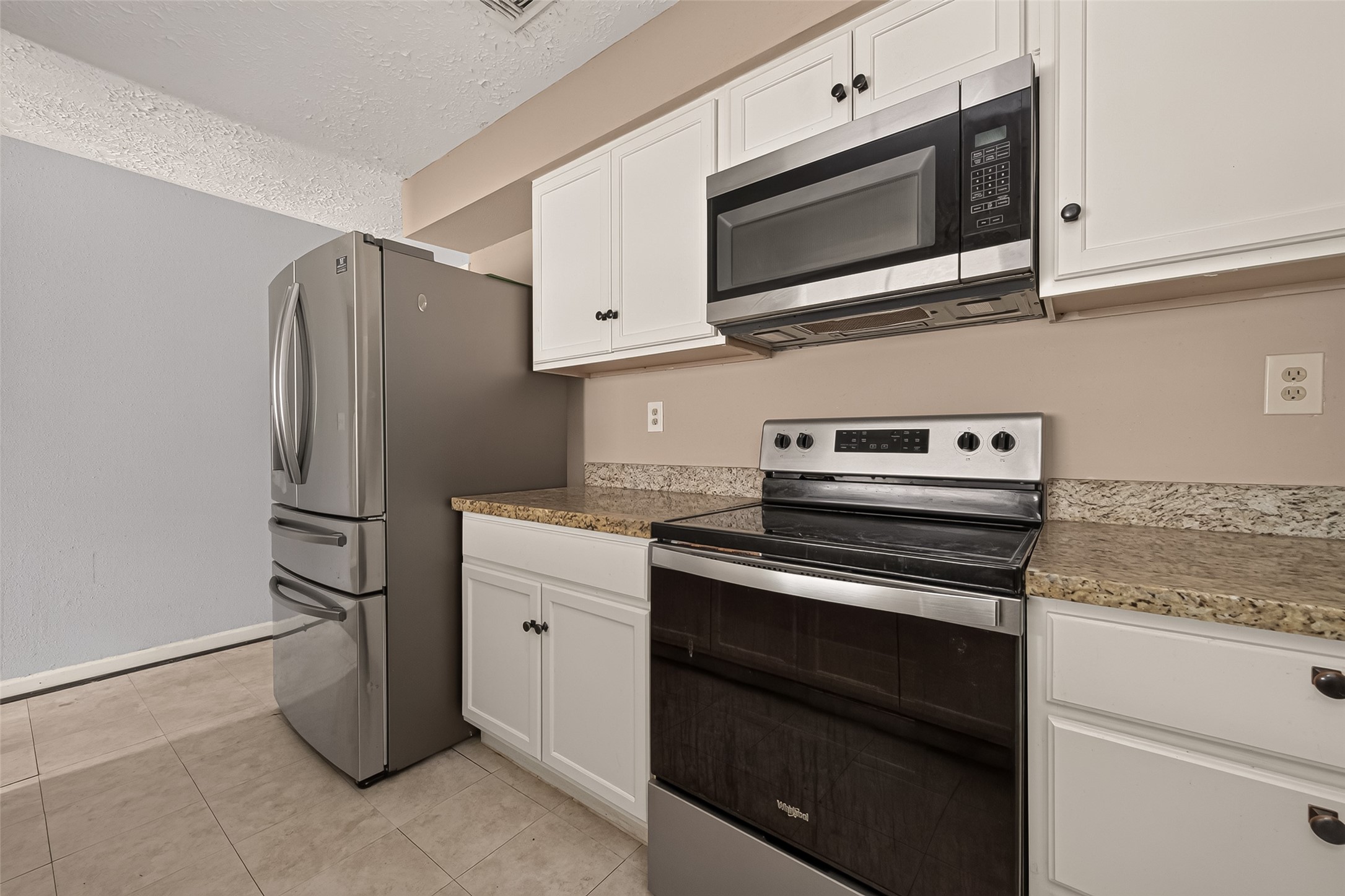 10318 Buffalo Bend Drive Property Photo 10