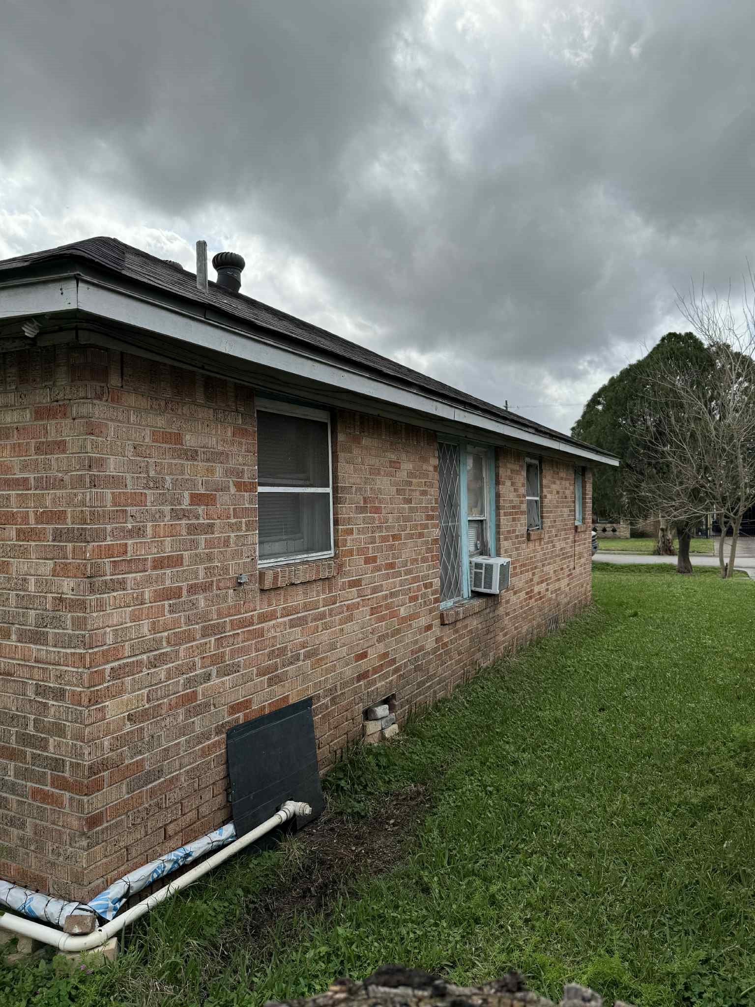 7351 Walker Street Property Photo 3