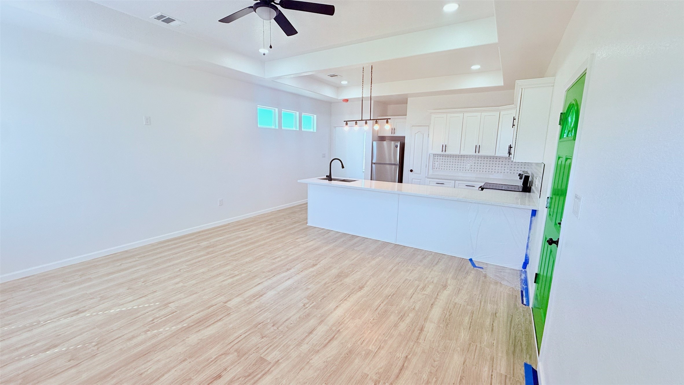 7018 5914 02 Property Photo 15