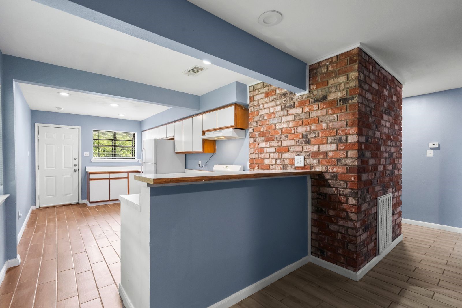 7316 Overton Street Property Photo 8
