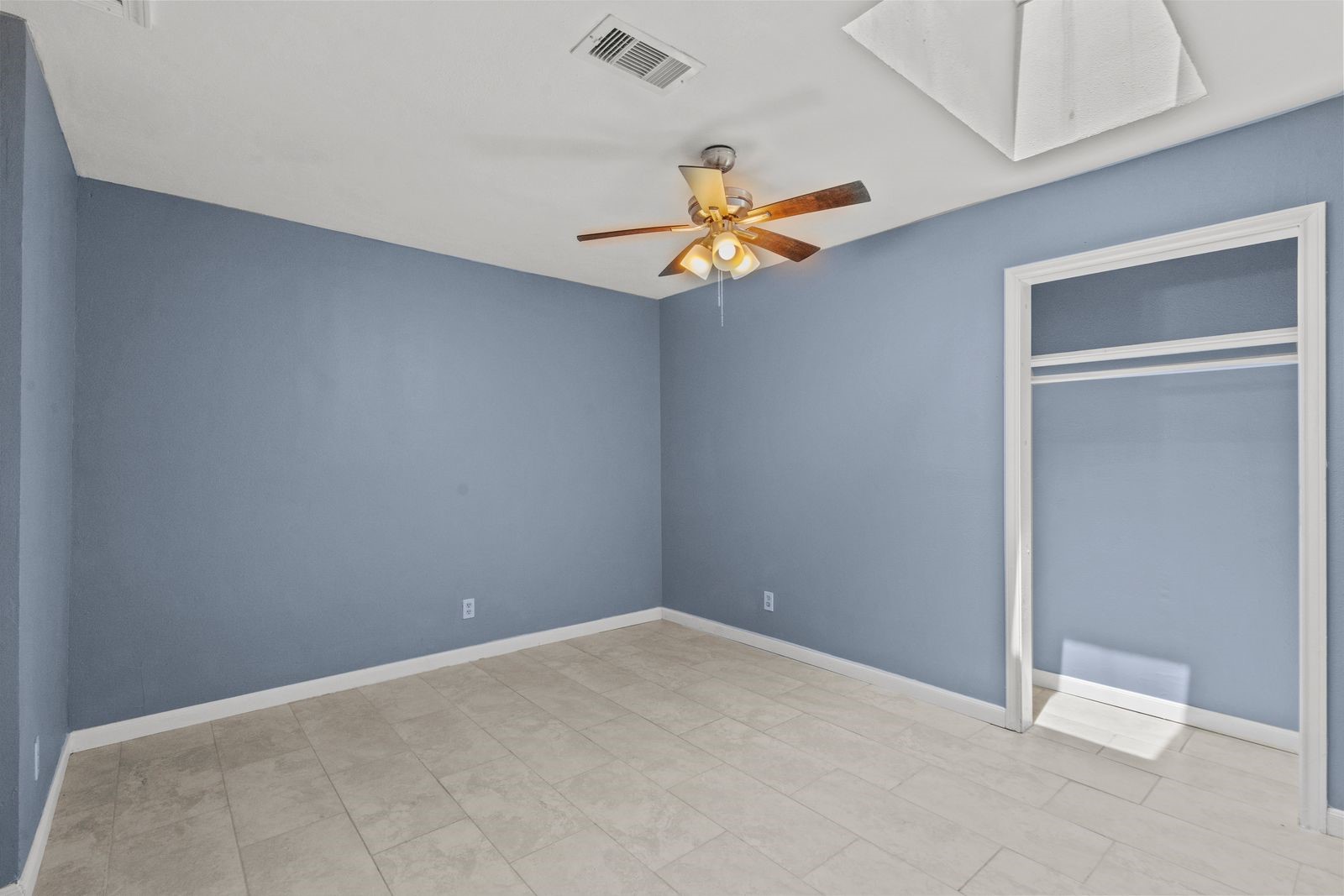 7316 Overton Street Property Photo 10