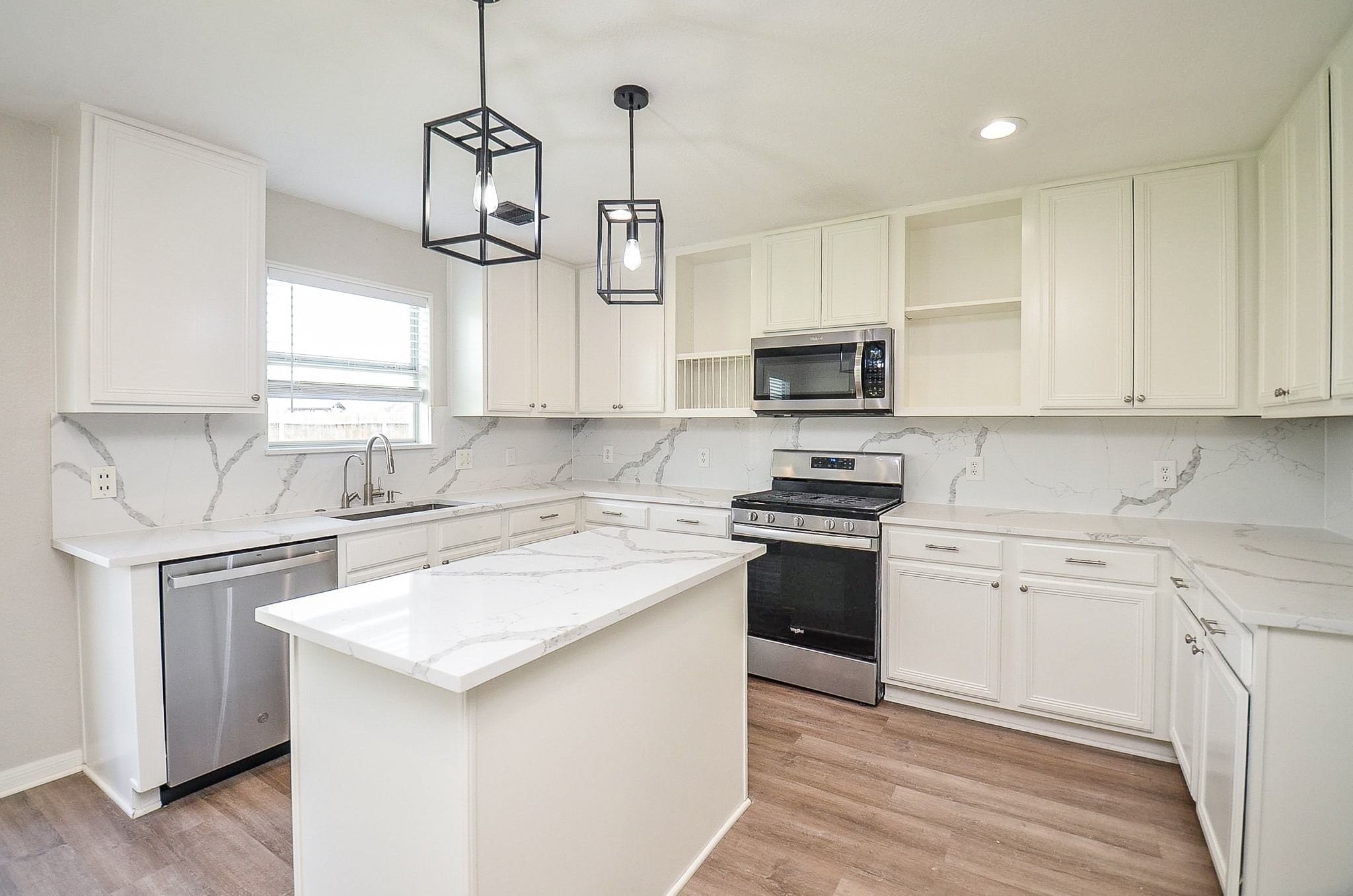 16406 Star Canyon Court Property Photo 12