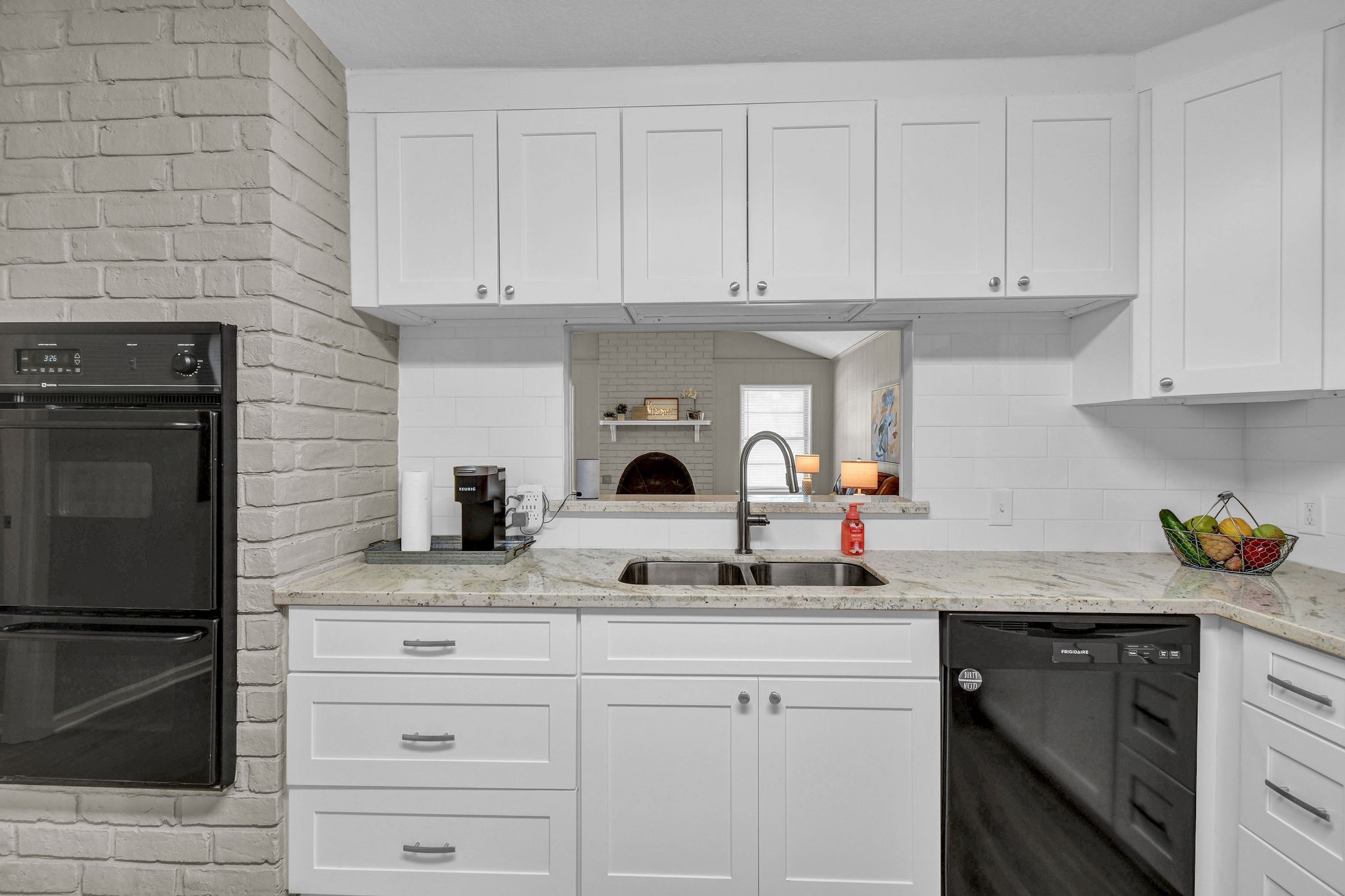 528 Daffodil Street Property Photo 11