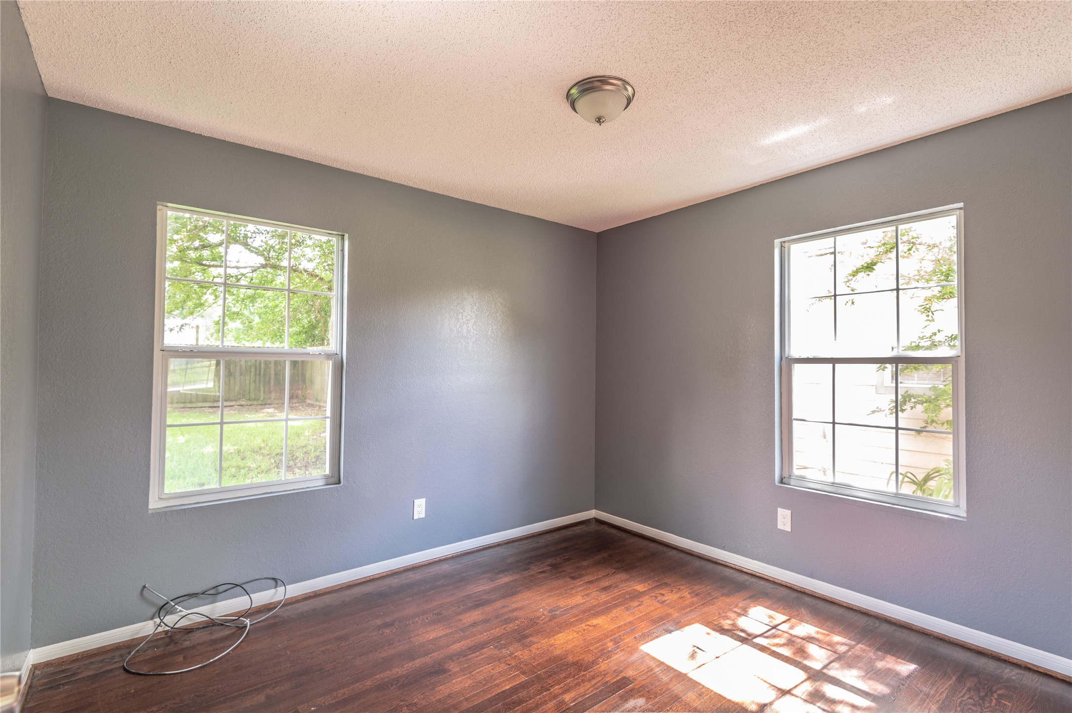 5407 Thrush Drive Property Photo 10