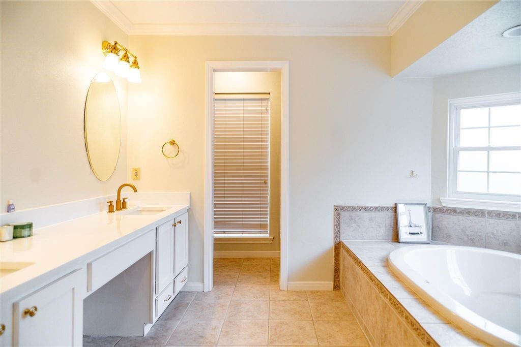 18310 Spellbrook Drive Property Photo 15