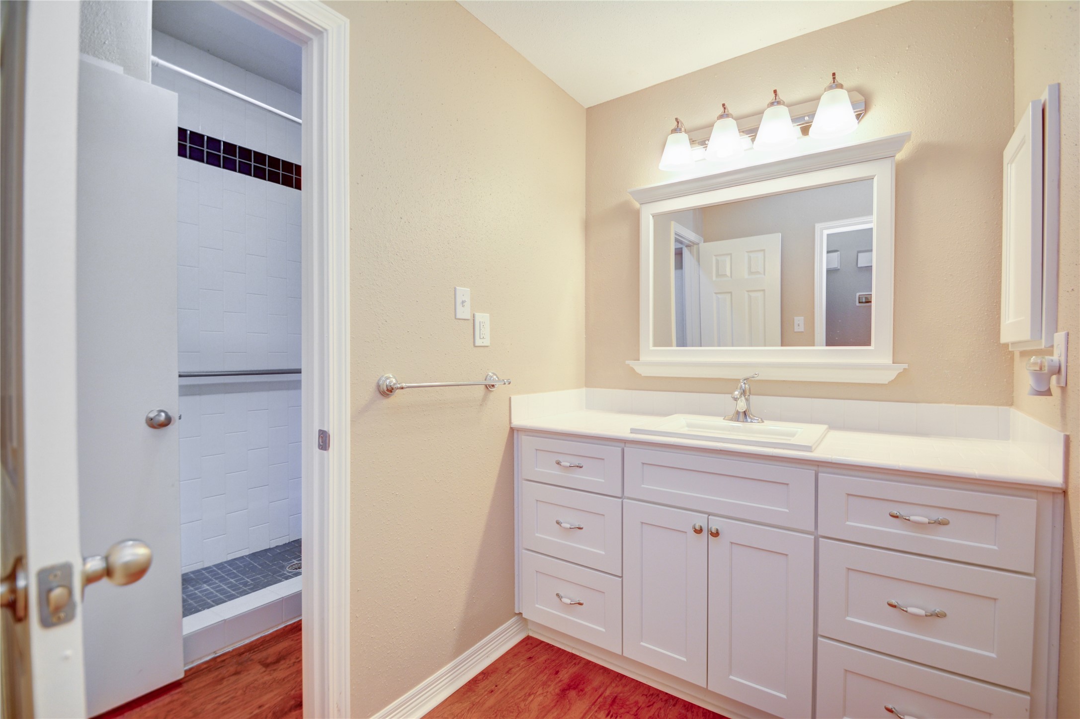 1818 Augusta Drive 11 Property Photo 10