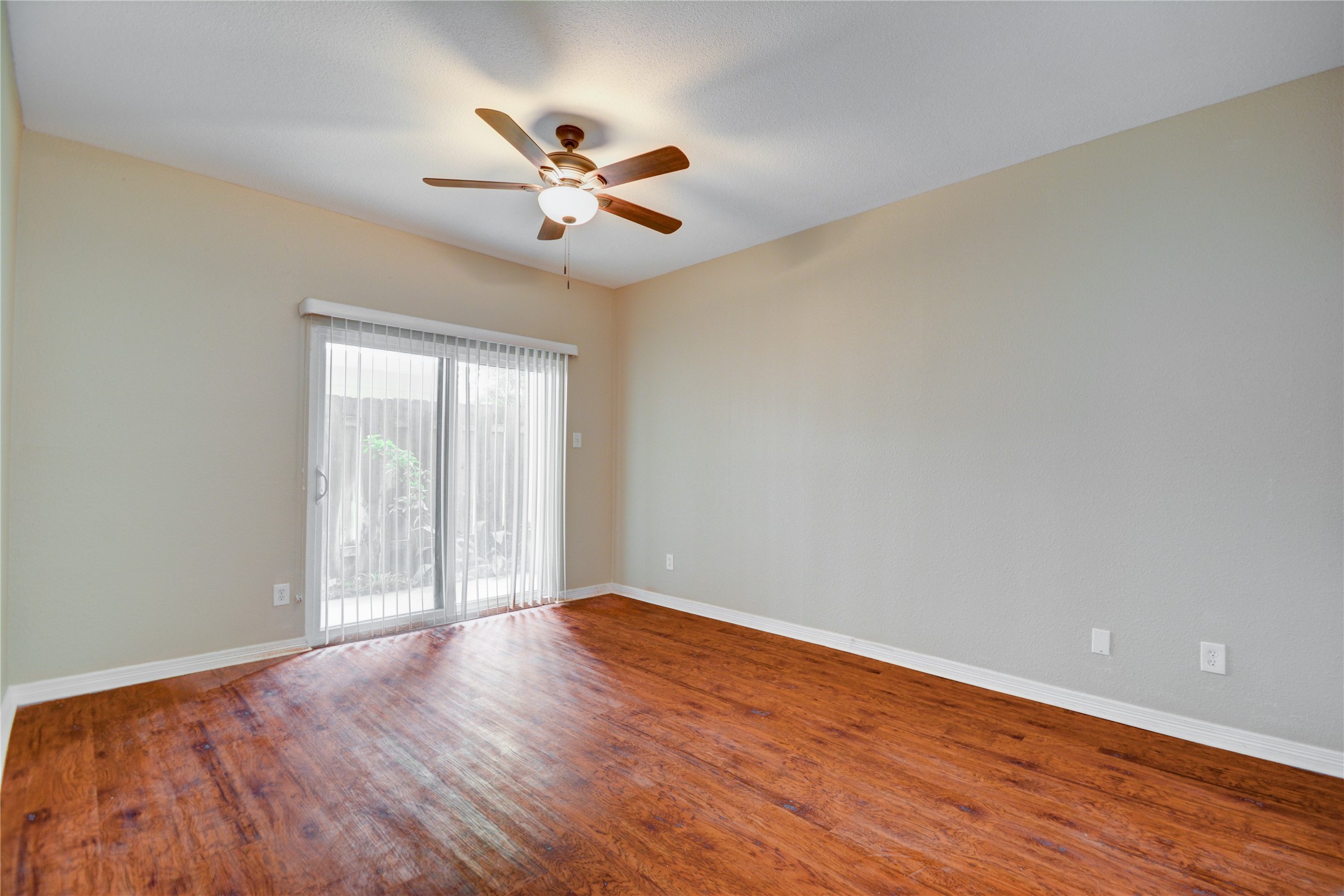1818 Augusta Drive 11 Property Photo 13