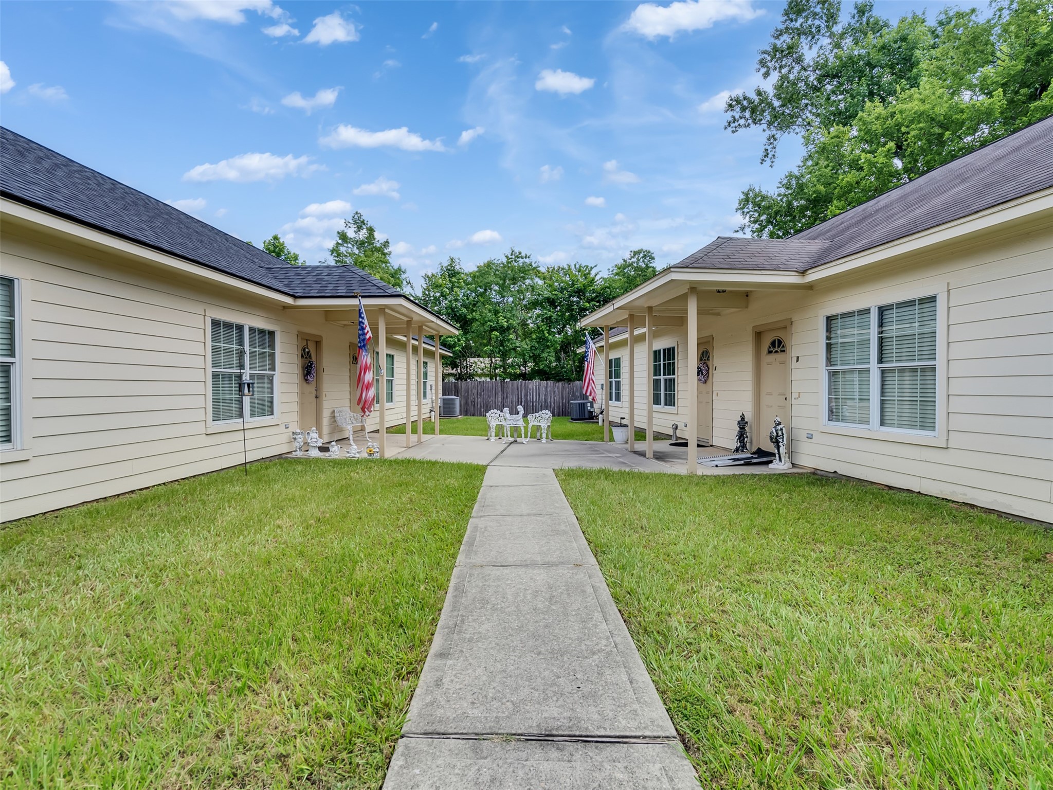 104 Longstreet Road 2 Property Photo 3
