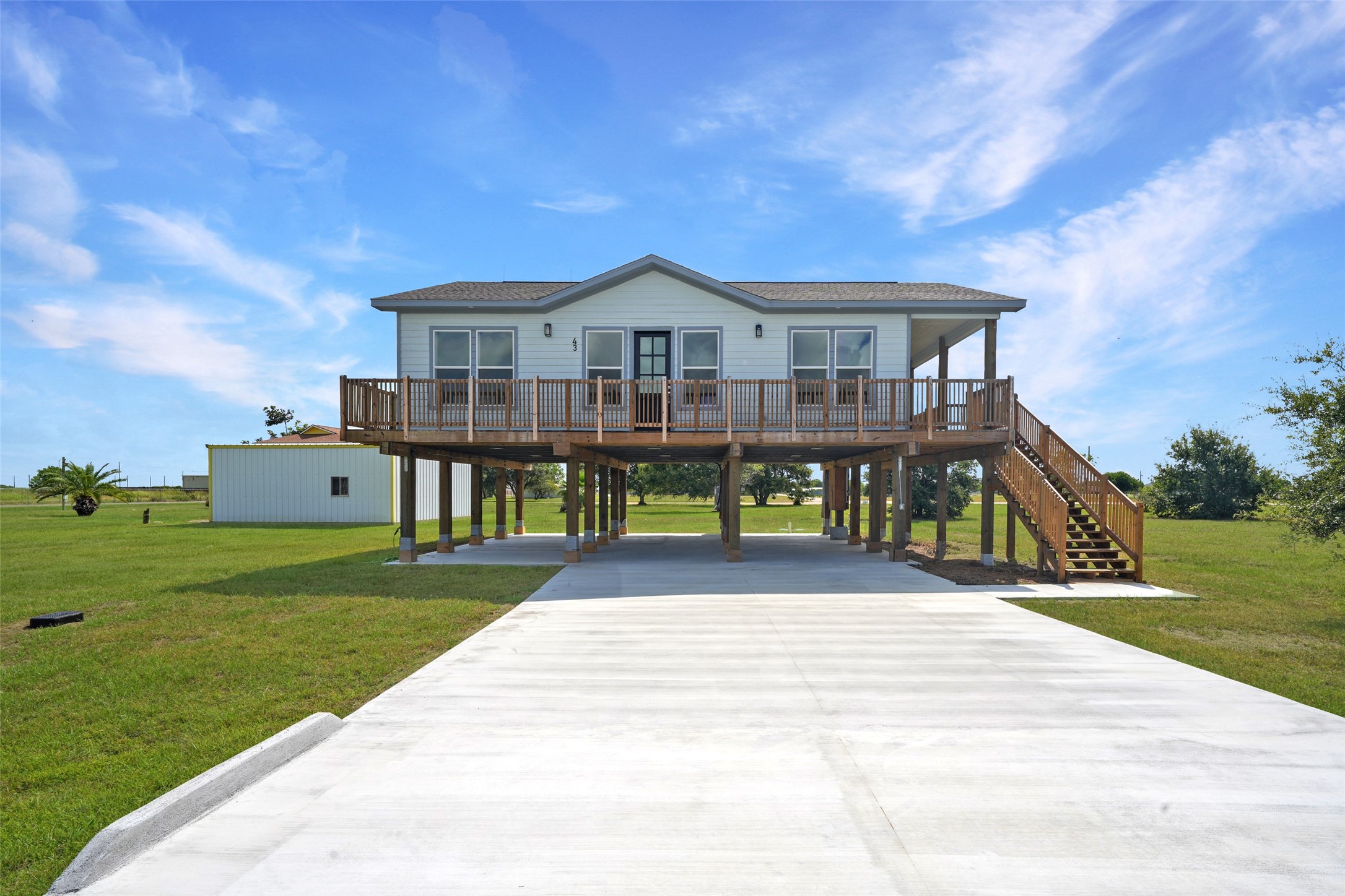 43 Buckskin Drive Property Photo 1