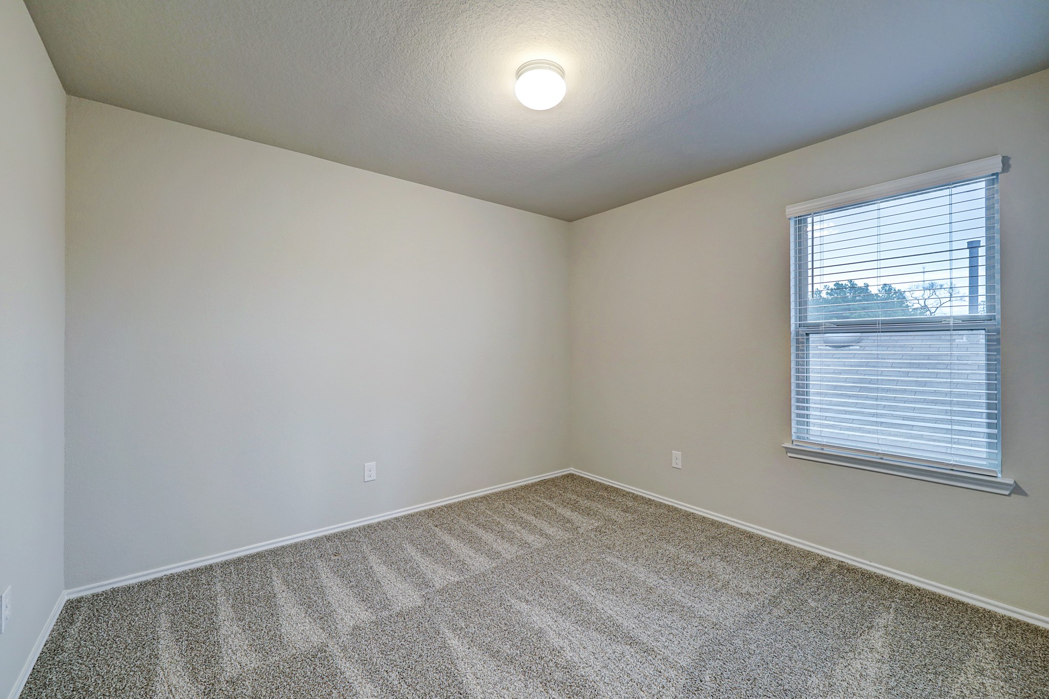 14242 W Pine Heart Drive Property Photo 11