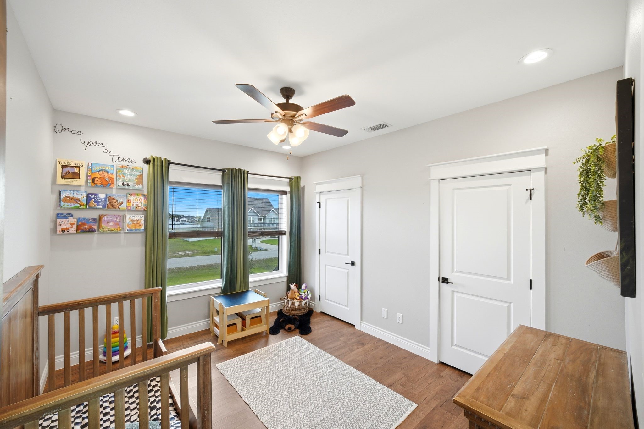 523 Dayspring Property Photo 30
