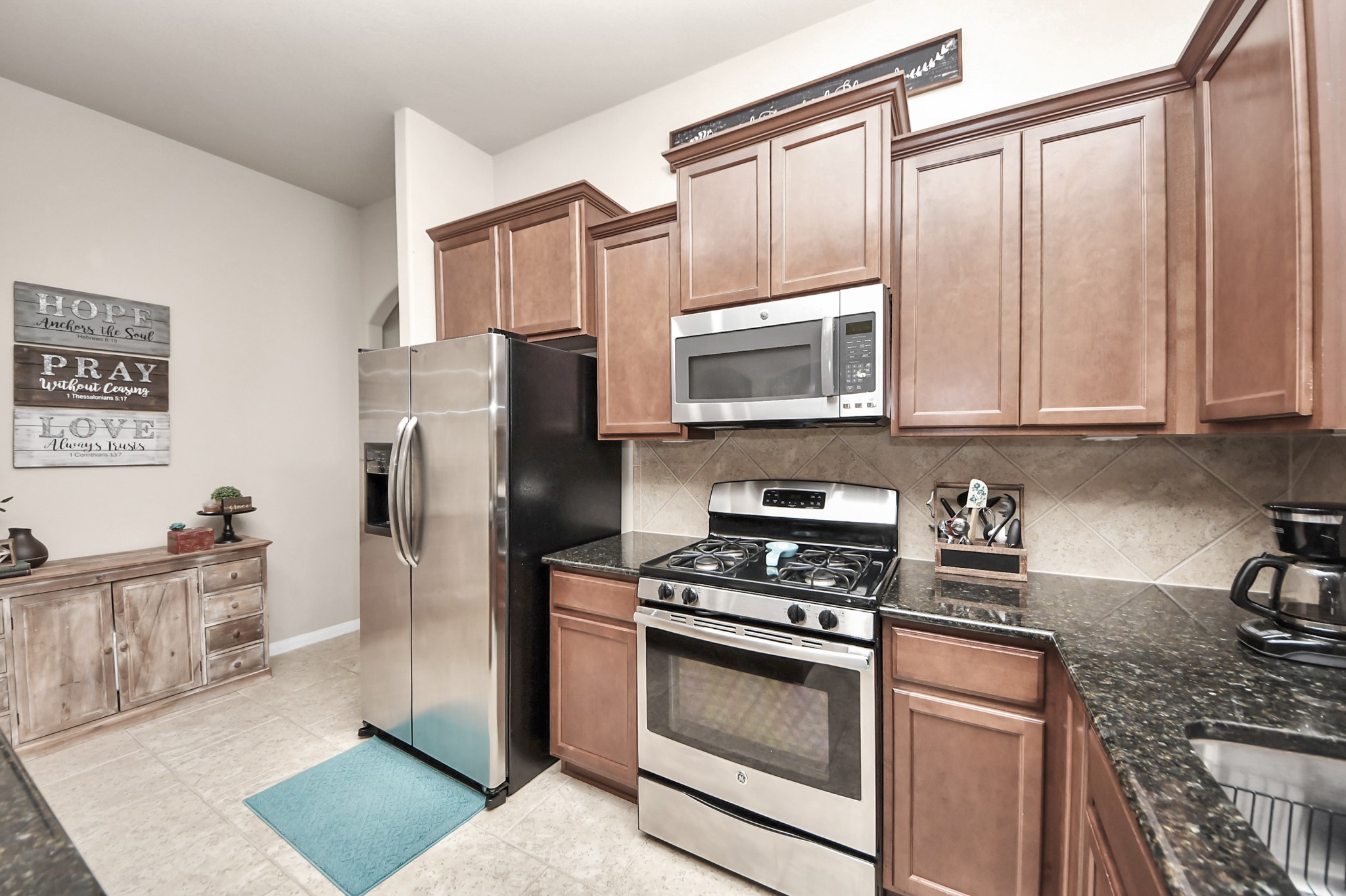 18614 Magnolia Dell Drive Property Photo 10