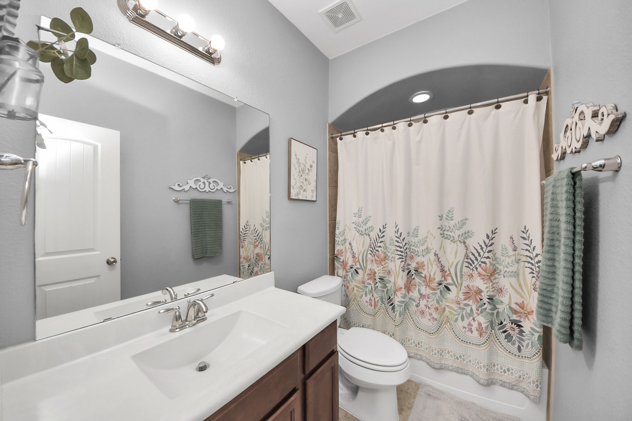18614 Magnolia Dell Drive Property Photo 28