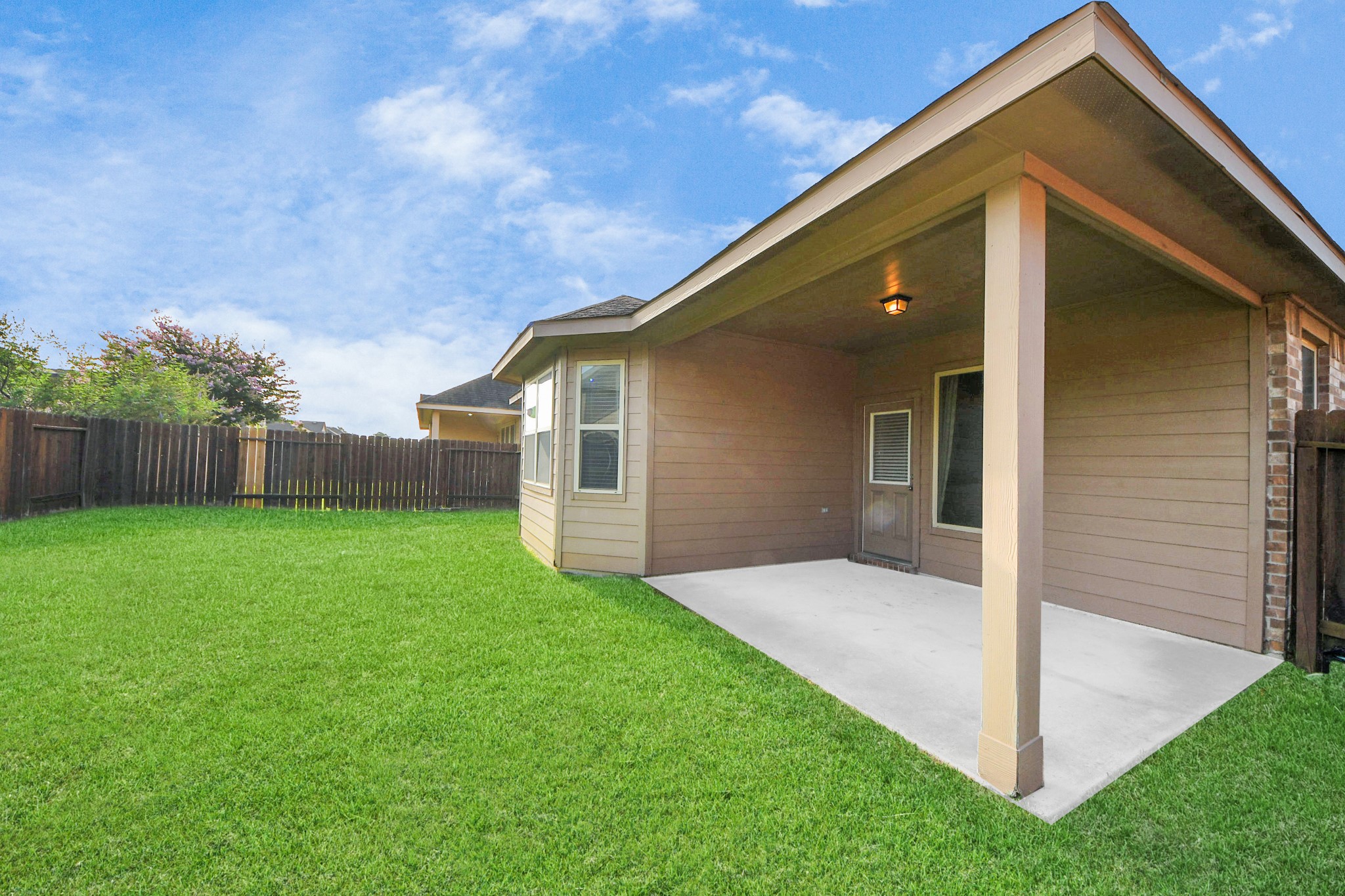 18614 Magnolia Dell Drive Property Photo 31