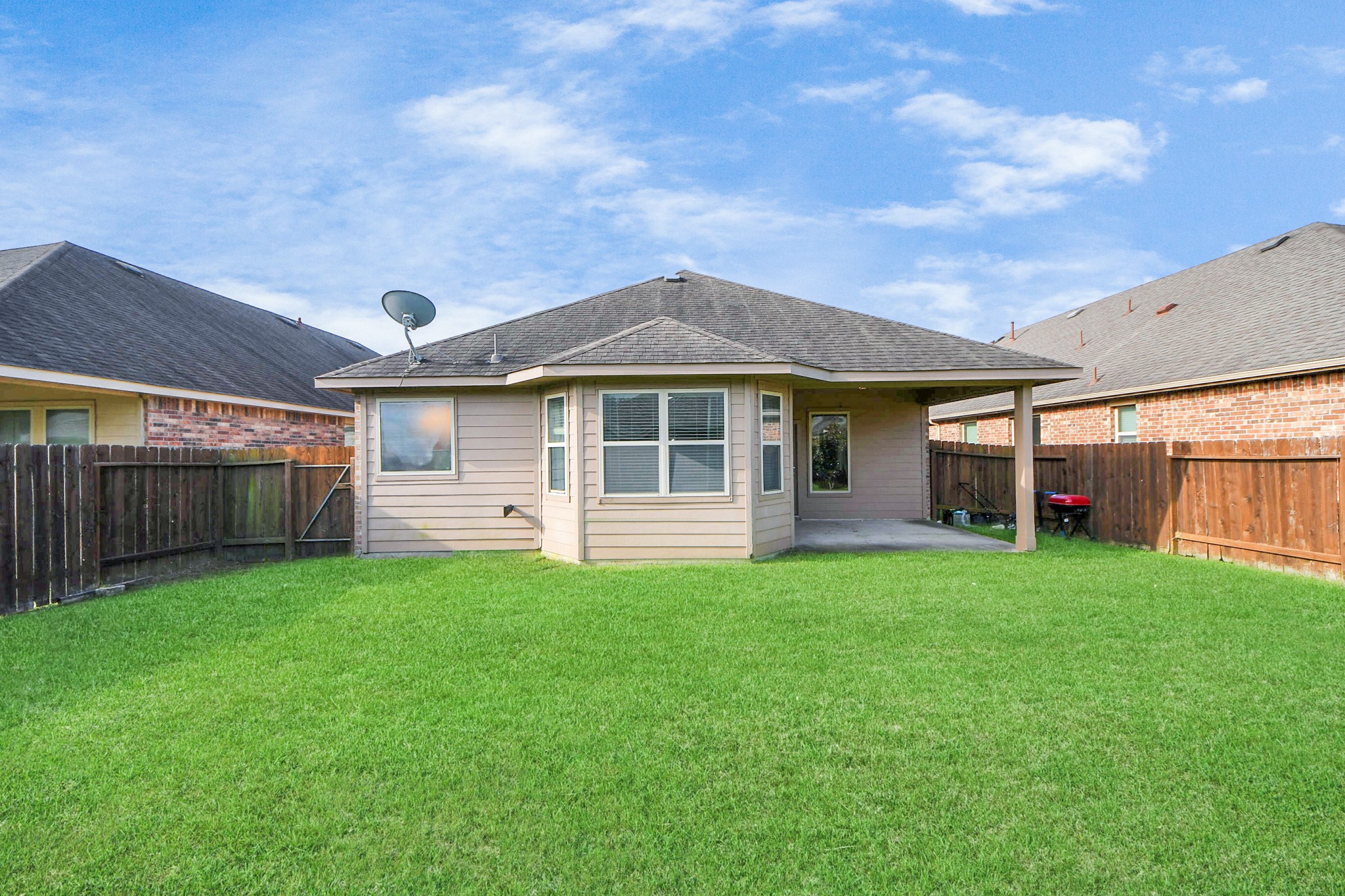 18614 Magnolia Dell Drive Property Photo 32