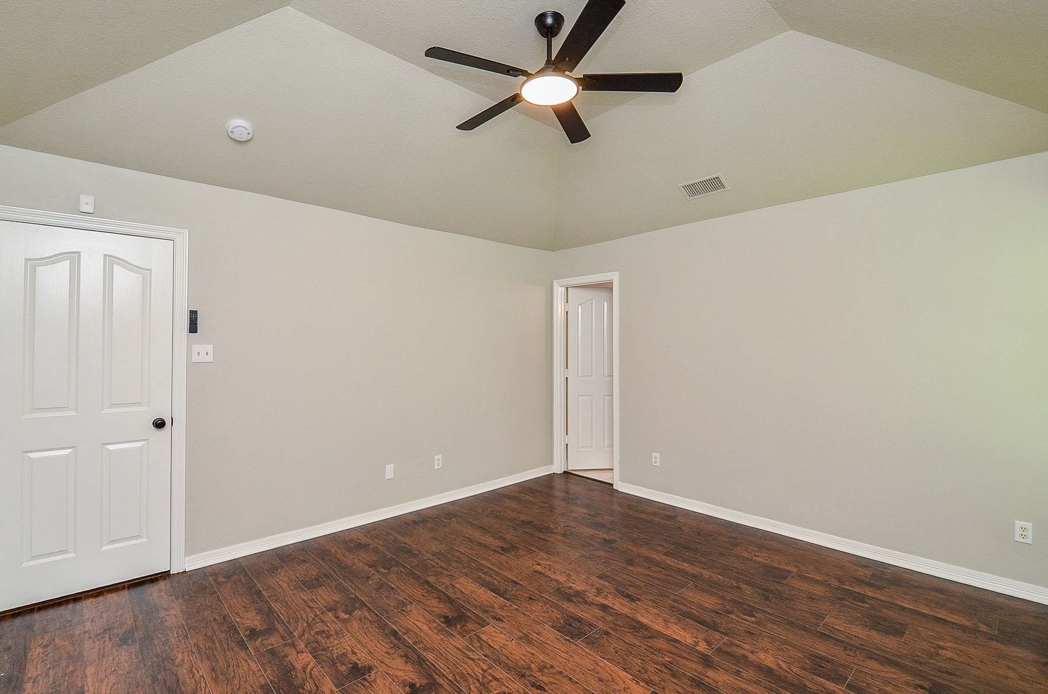 6146 Rocky Nook Drive Property Photo 11