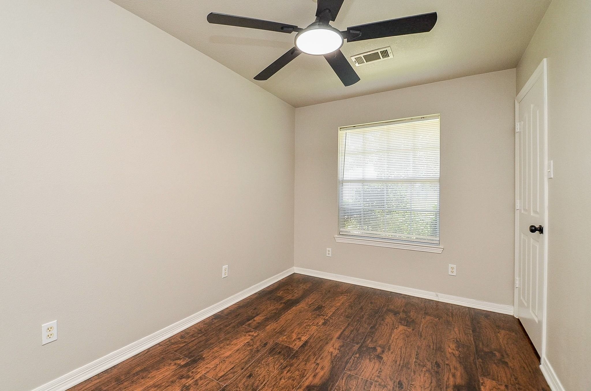 6146 Rocky Nook Drive Property Photo 17