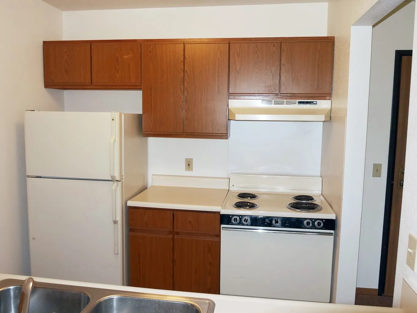 6776 State St Property Photo 12