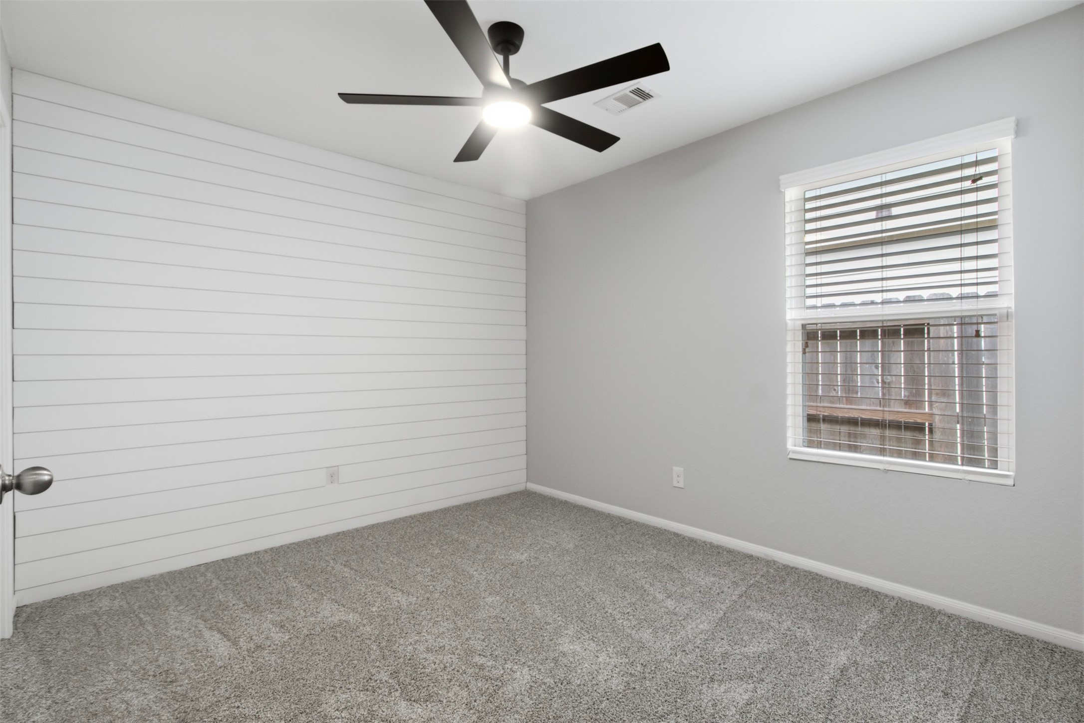9951 Chimney Swift Lane Property Photo 20
