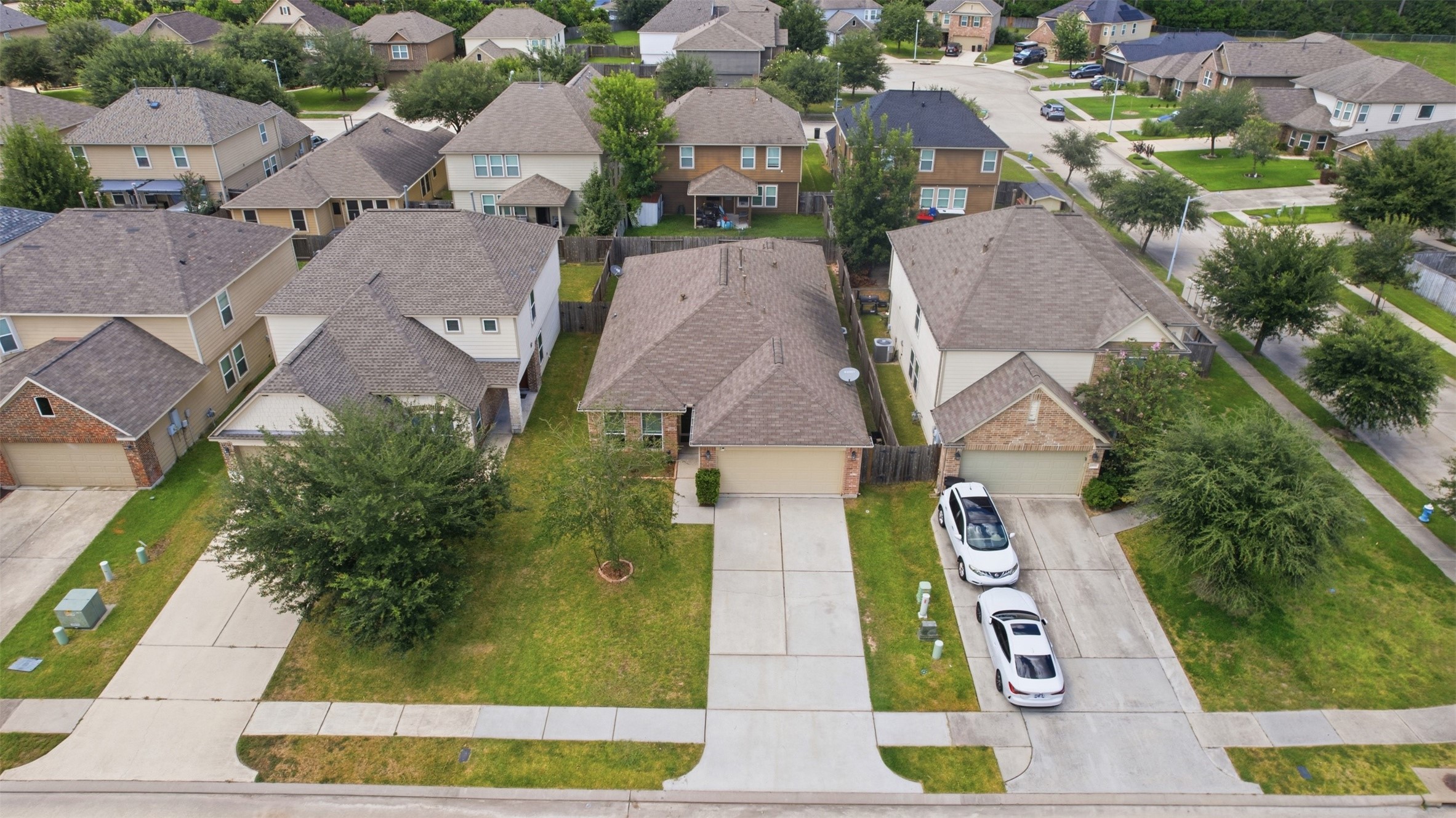 9951 Chimney Swift Lane Property Photo 35