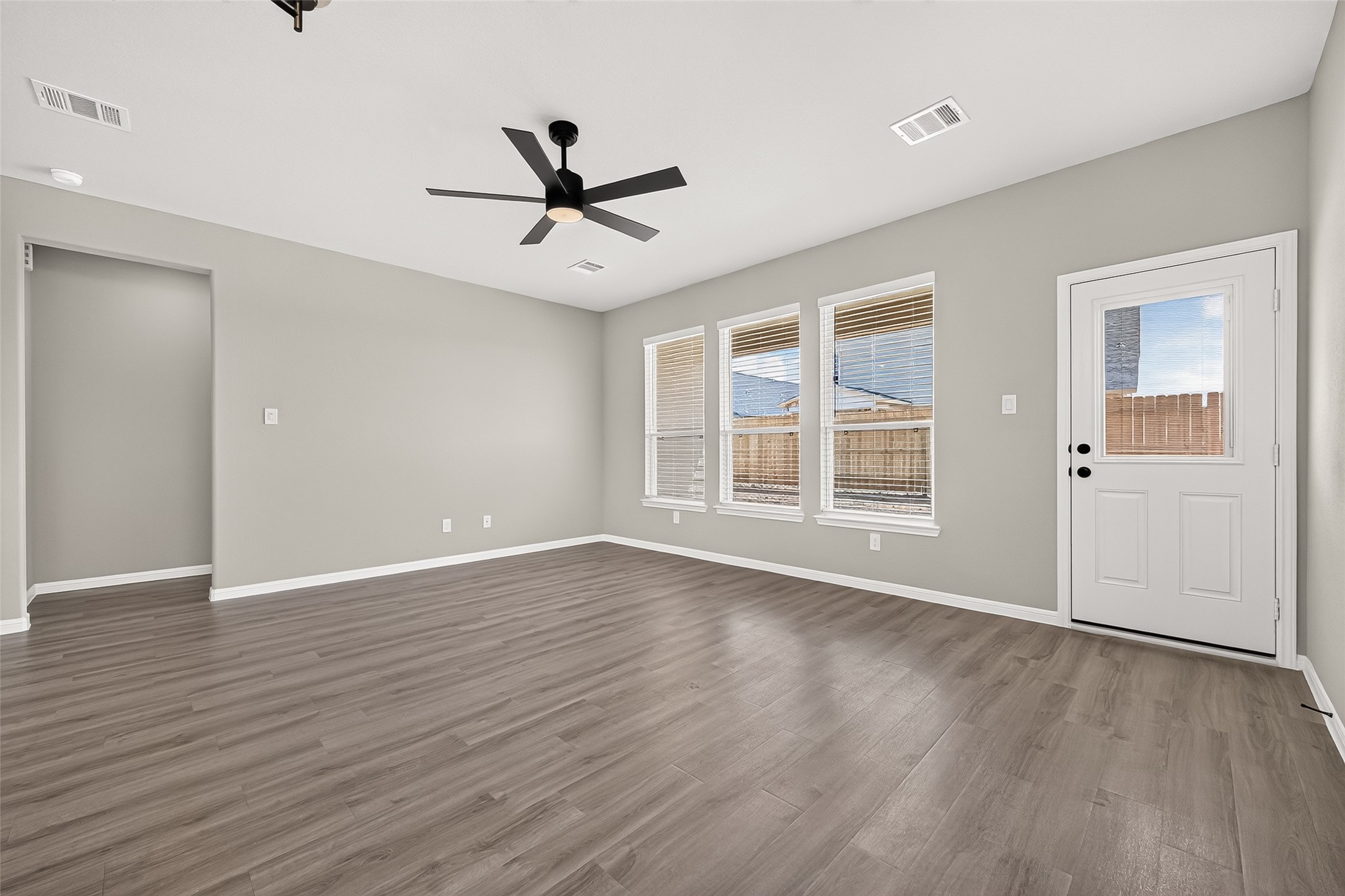 461 San Sebatian Place Property Photo 11