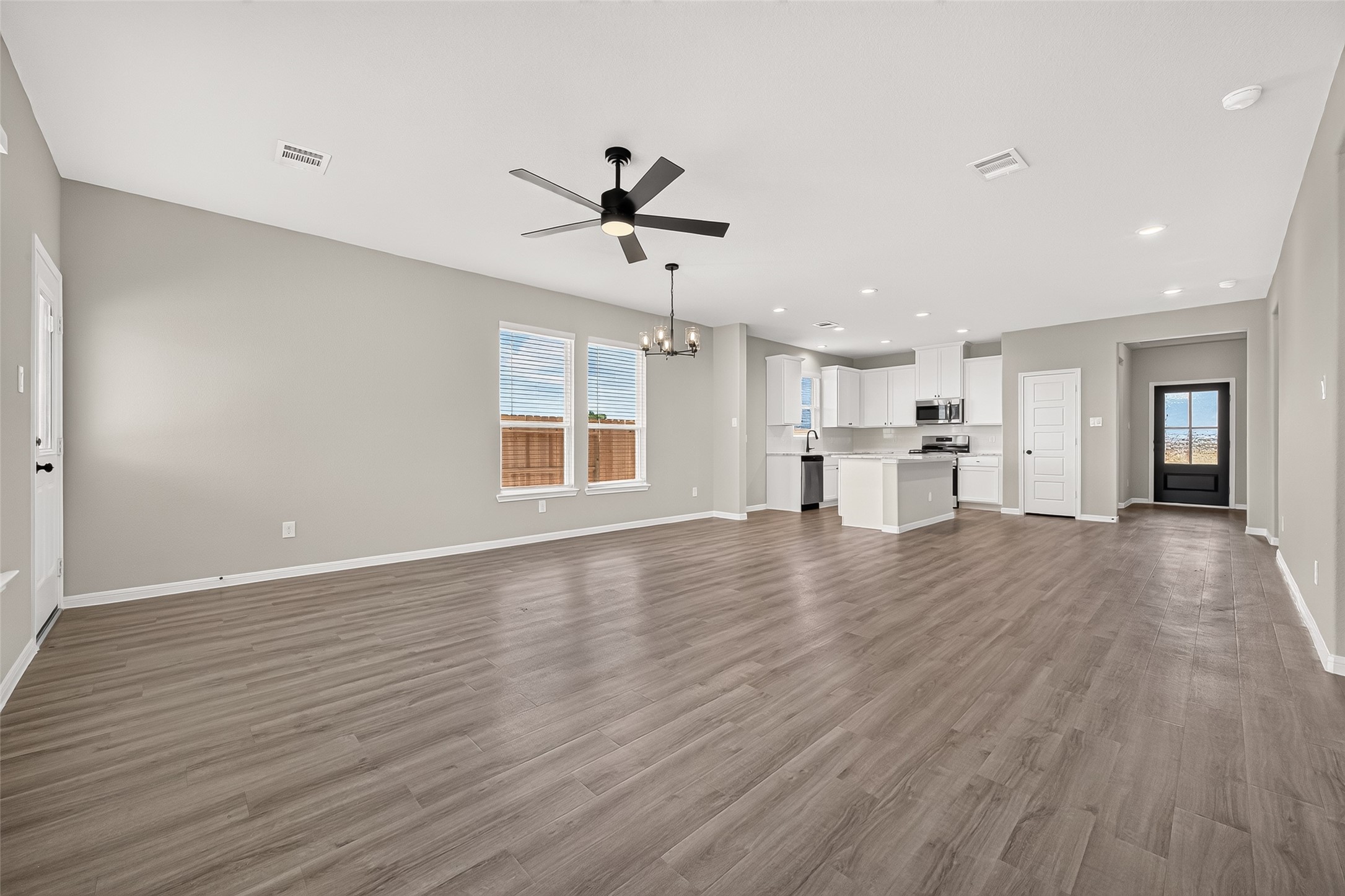 461 San Sebatian Place Property Photo 13